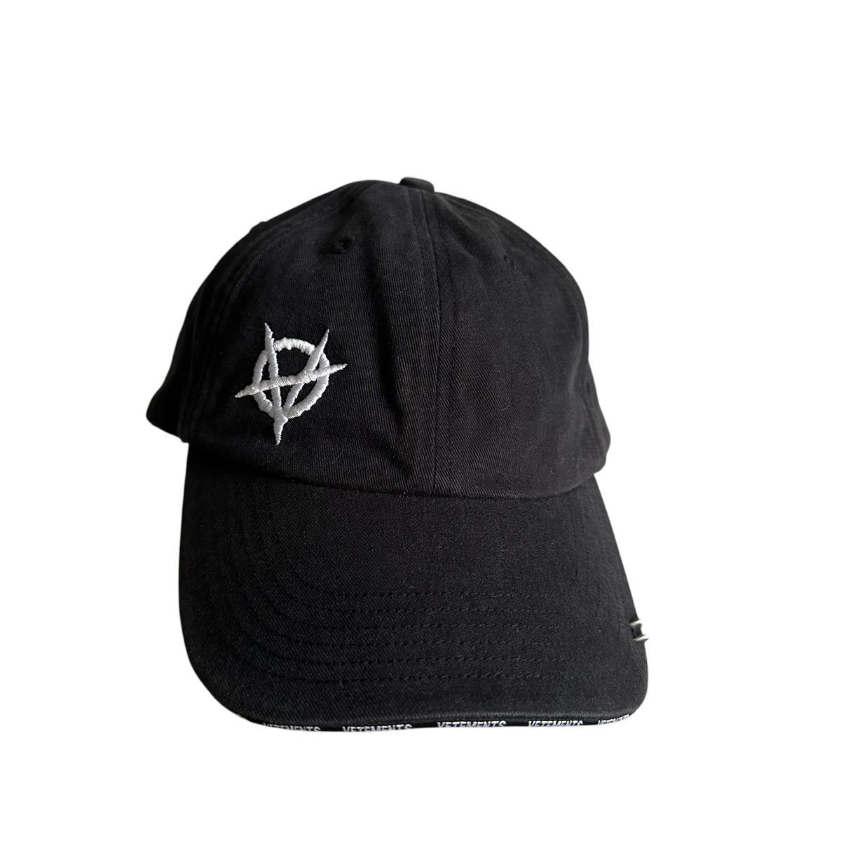 帽子 VETEMENTS 17SS SECURITE CAP Vetements Vetements Securite Cap ss17 | Grailed