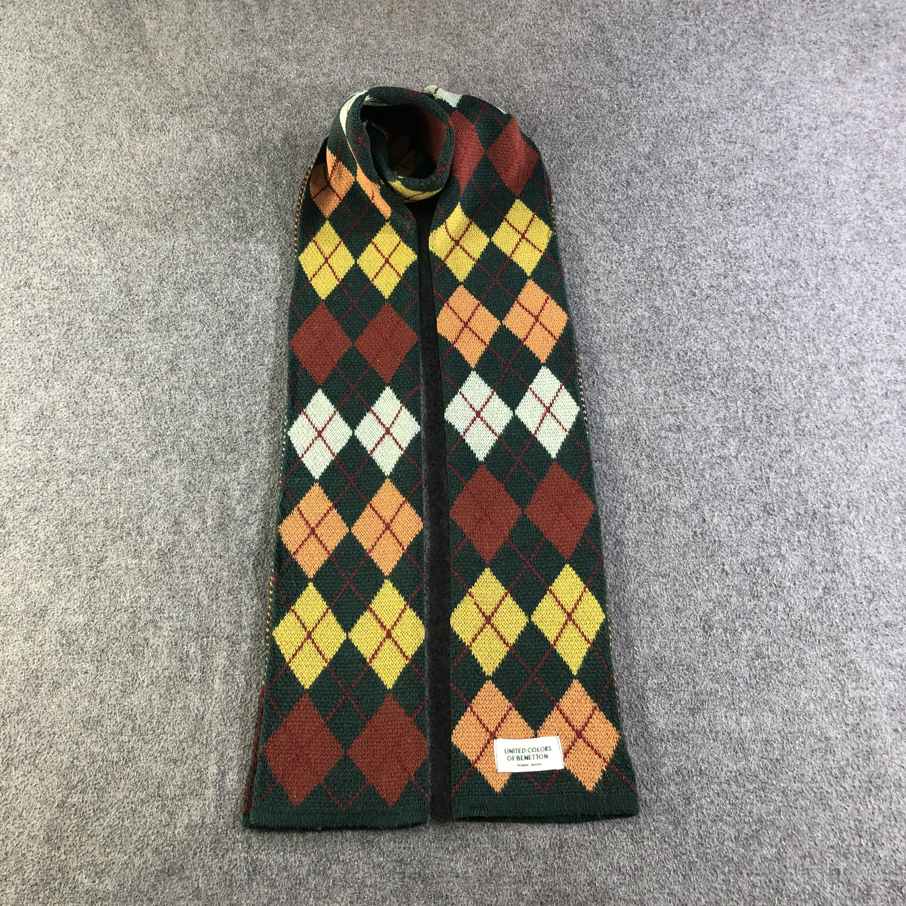 United Colors Of Benetton United Colors Of Benetton Wool Scarf Muffler V2776 Size ONE SIZE - 1 Thumbnail