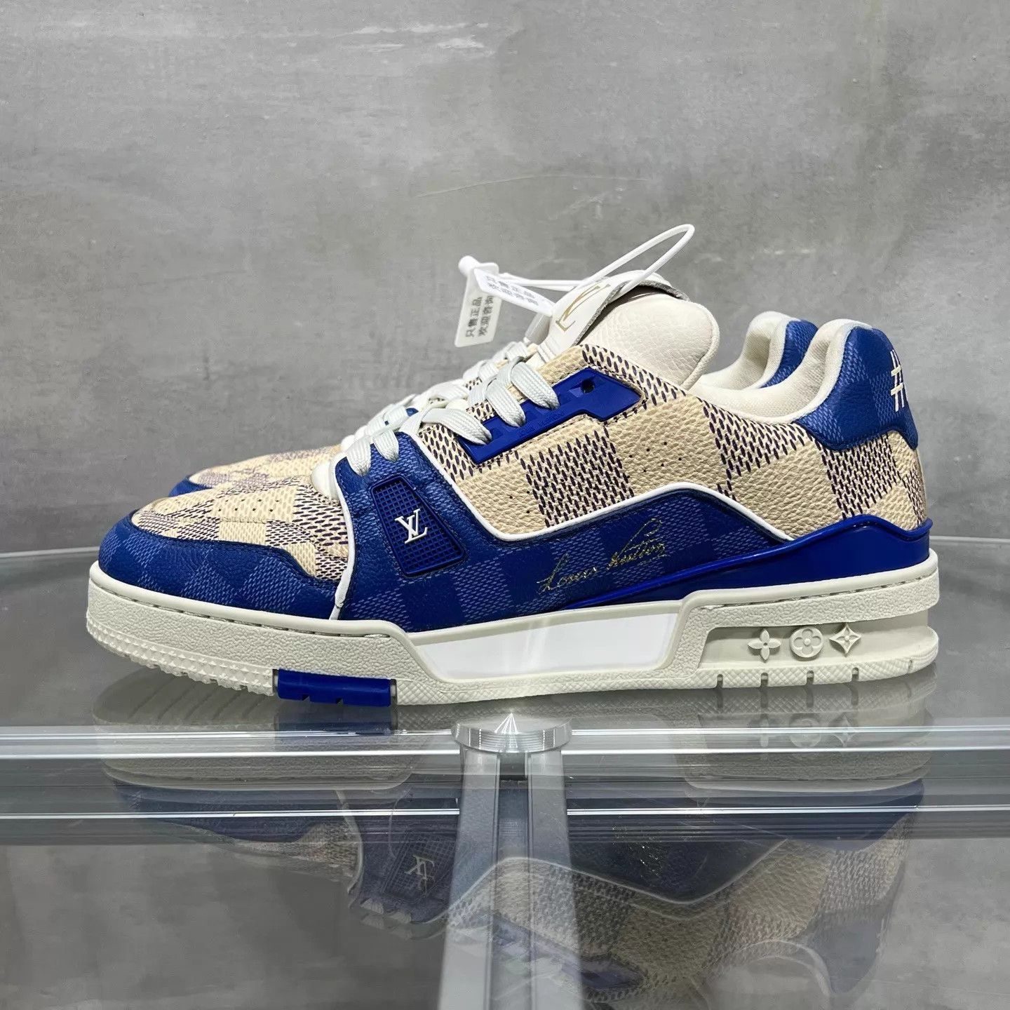 Louis Vuitton LV Trainer White & Blue Checkerboard UK8 (42) Size US 9 / EU 42 - 3 Thumbnail