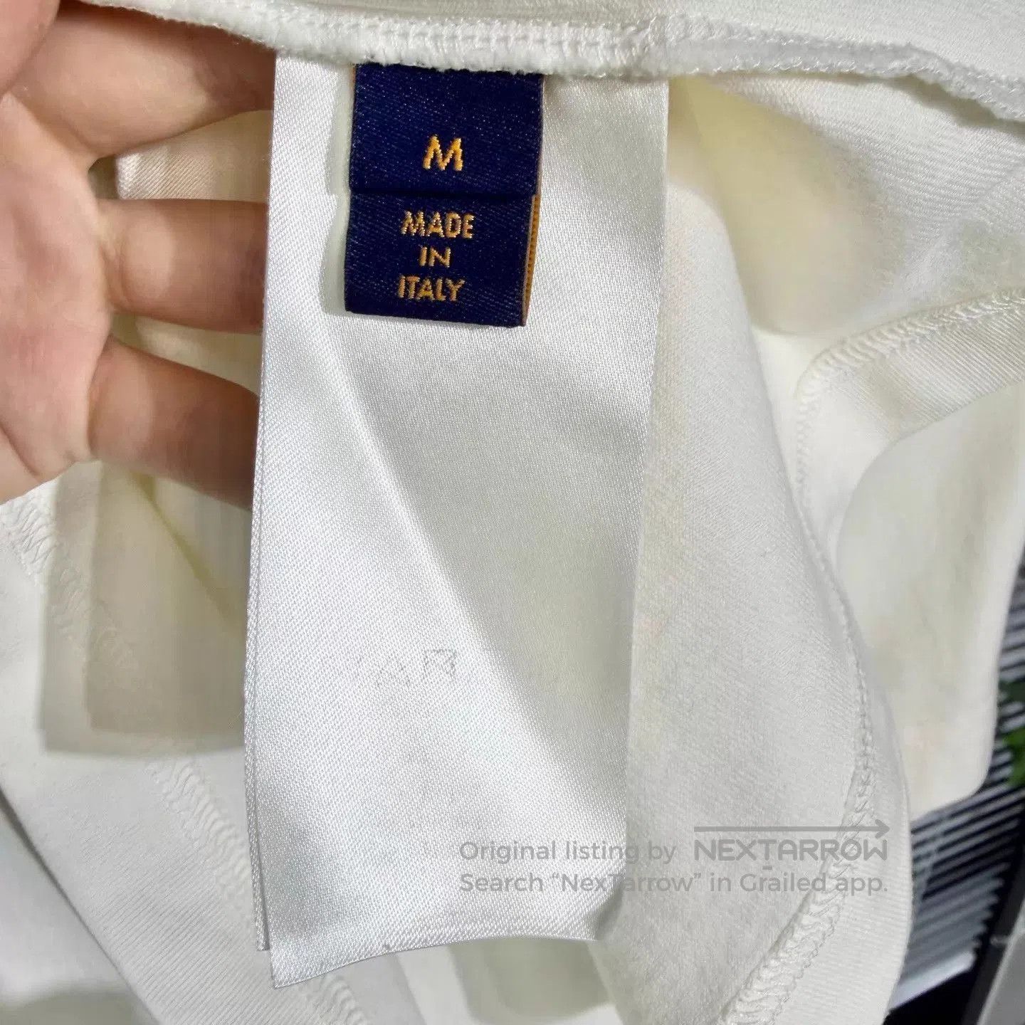 Louis Vuitton White Short Sleeve T. Size US M / EU 48-50 / 2 - 4 Thumbnail