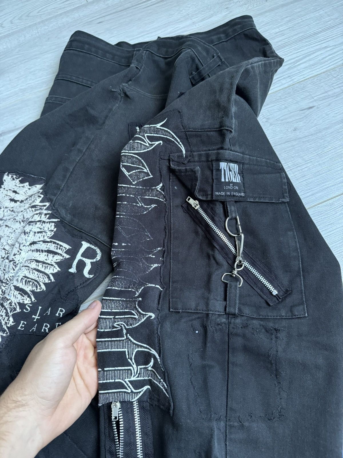Designer × Japanese Brand × Vintage Vintage Multi Zip baggy Rap pants Tiger logo Size US 38 / EU 54 - 4 Thumbnail