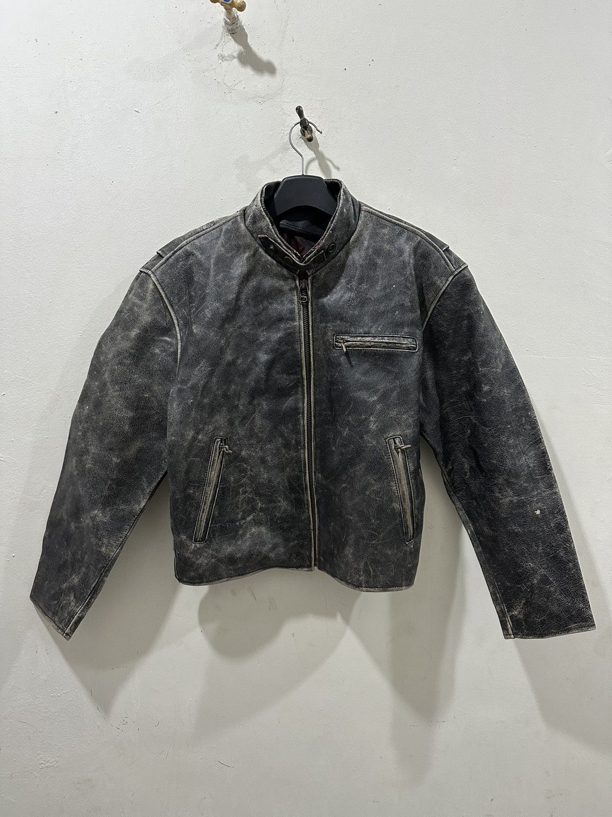 Japanese Brand VTG Genuine Leather Motorcycles Distress Jacket Size US L / EU 52-54 / 3 - 2 Thumbnail