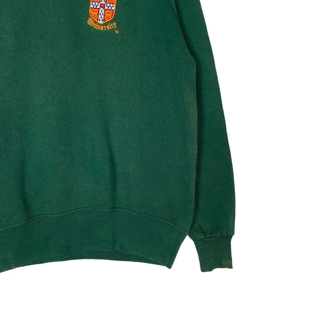Vintage CAMBRIDGE UNIVERSITY EMBROIDERERS Green Sweatshirt #1413-C64 Size US L / EU 52-54 / 3 - 4 Thumbnail