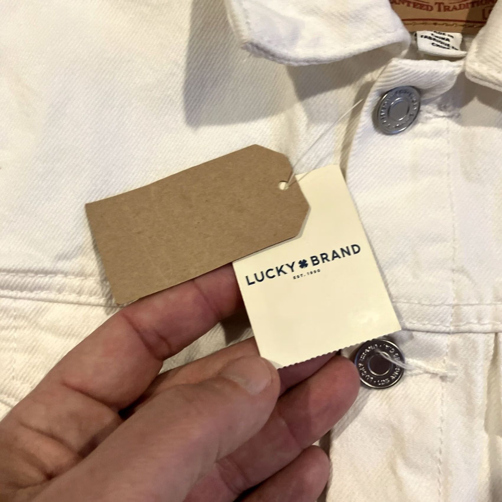 Lucky Brand Lucky Brand Women’s Tomboy White Denim Trucker Jacket Button Up Front SMALL Jacket Size S / US 4 / IT 40 - 3 Thumbnail