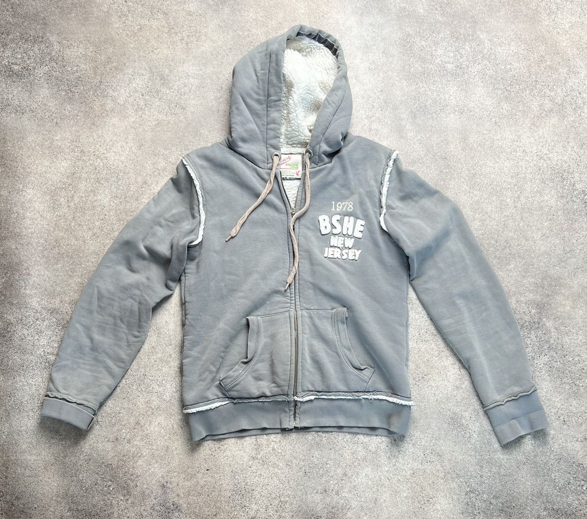 20471120 Vintage distressed hoodie Size S / US 4 / IT 40 - 1 Thumbnail