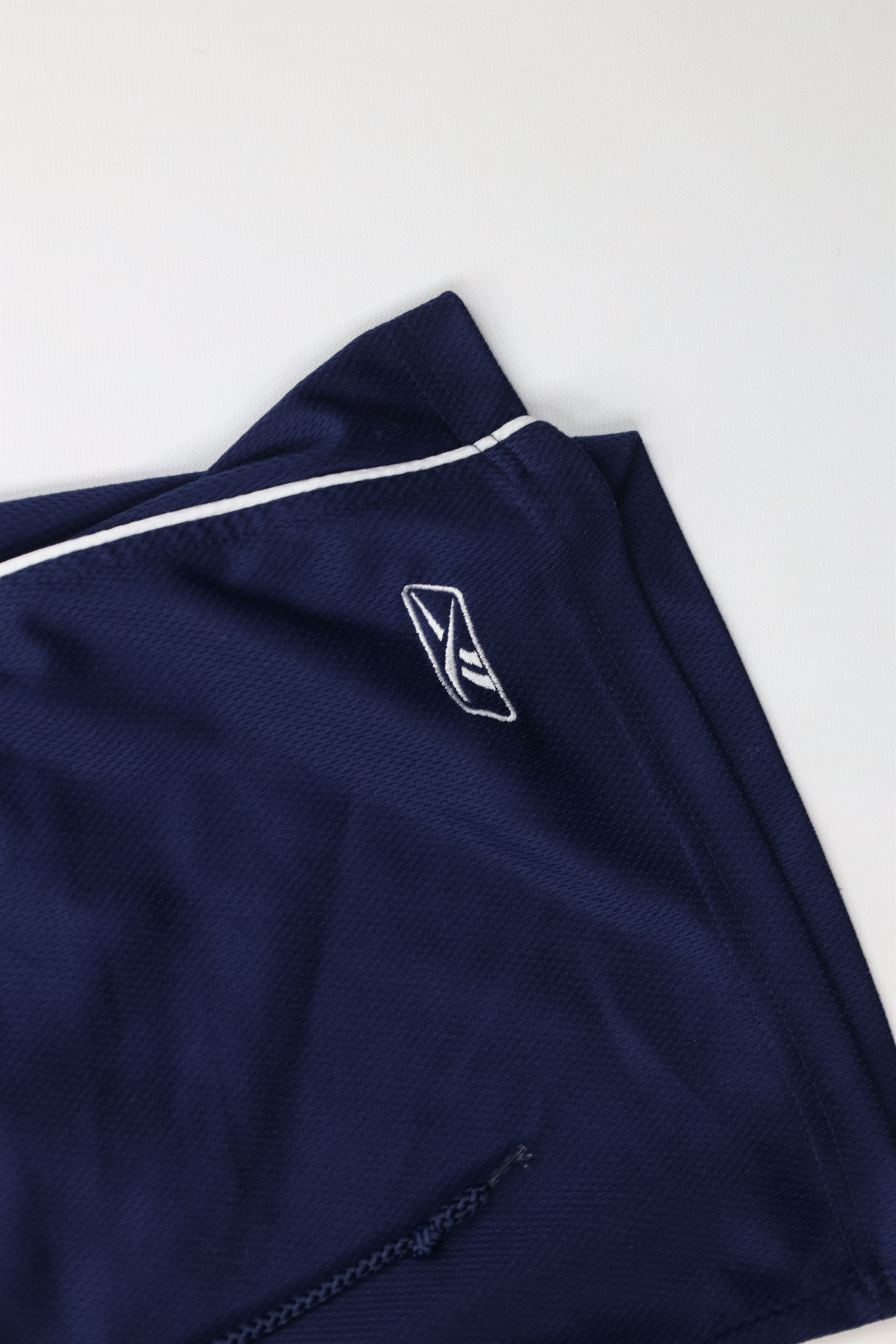 Reebok Vintage Reebok Logo Above Knee Shorts Navy Blue Polyester Size US 32 / EU 48 - 5 Thumbnail