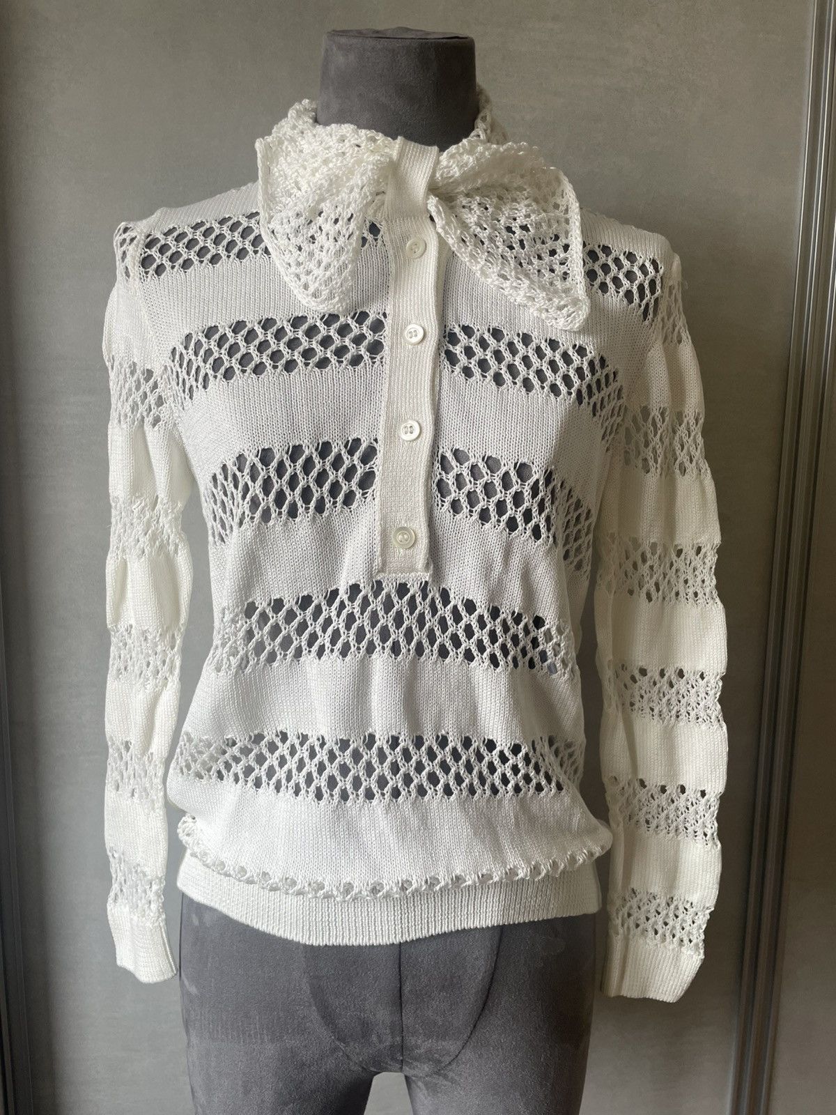 Dior CHRISTIAN DIOR BLOUSE PERFECT CONDITION Size XS / US 0-2 / IT 36-38 - 1 Thumbnail