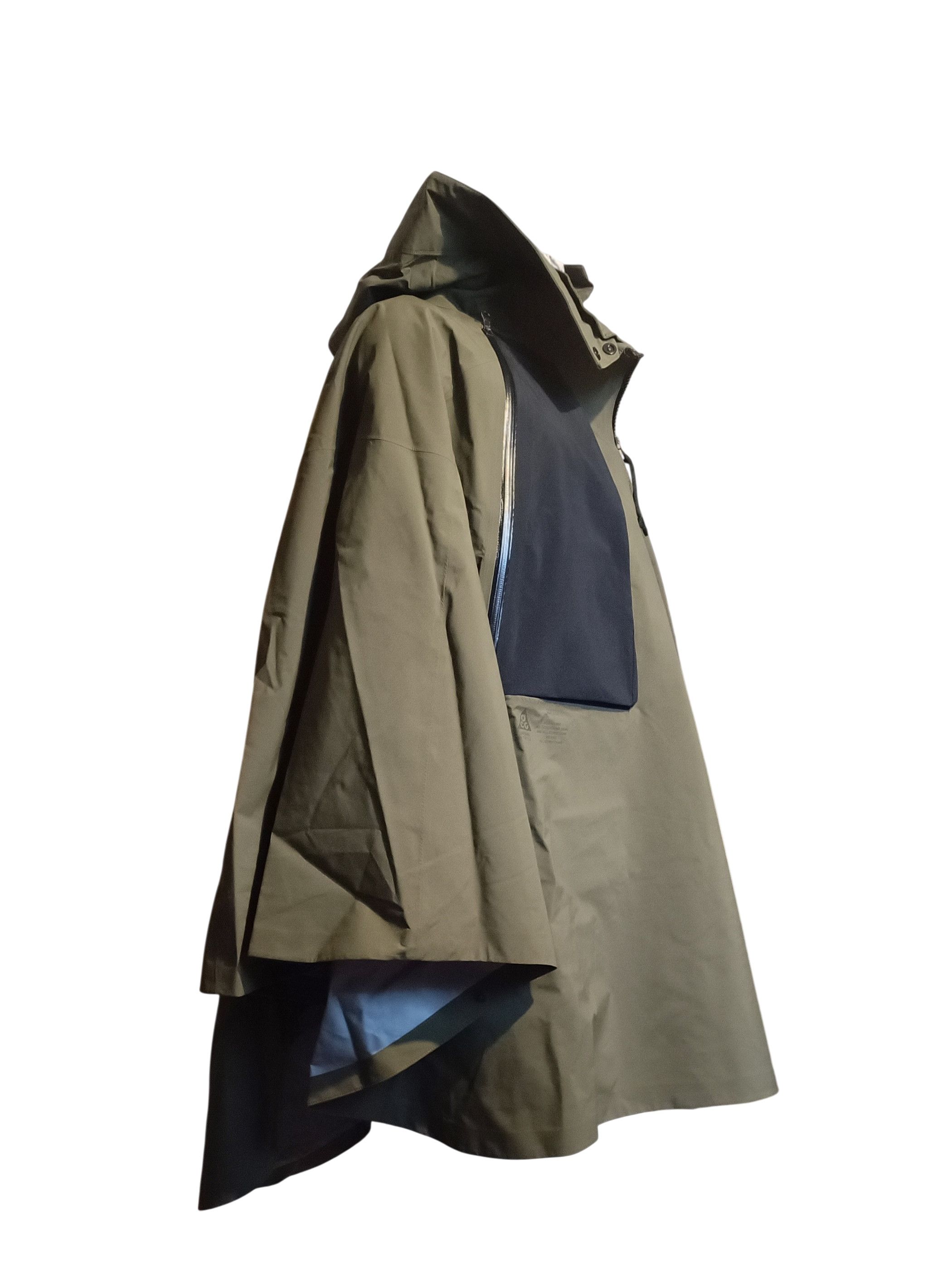 Goretex × Nike ACG 3-in-1 System Hooded Poncho Olive (2018) AR4542-395 Size US M / EU 48-50 / 2 - 4 Thumbnail