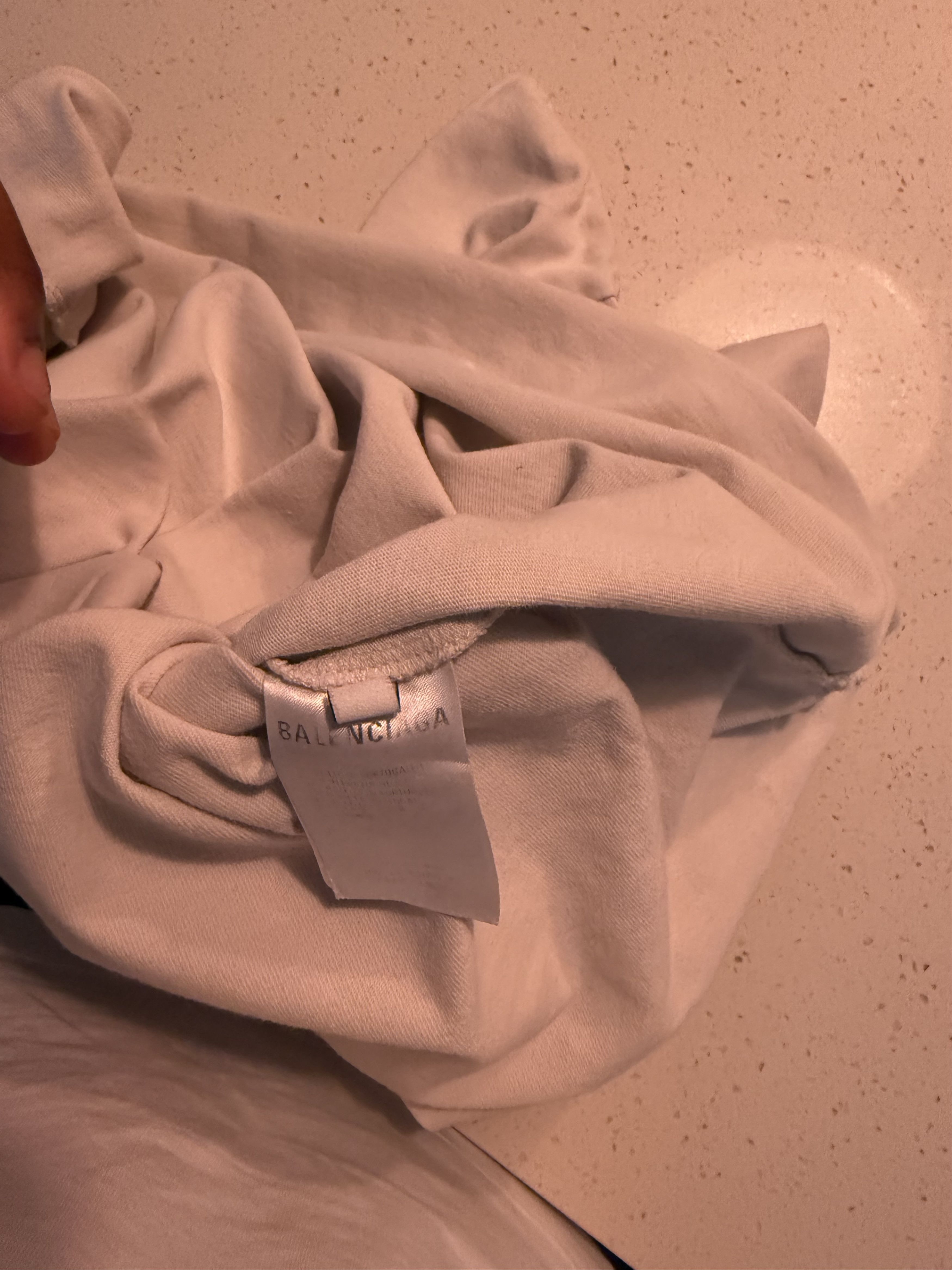 Balenciaga Balenciaga Badge Logo Tee 'Chalky White/Blue' Size US M / EU 48-50 / 2 - 9 Thumbnail