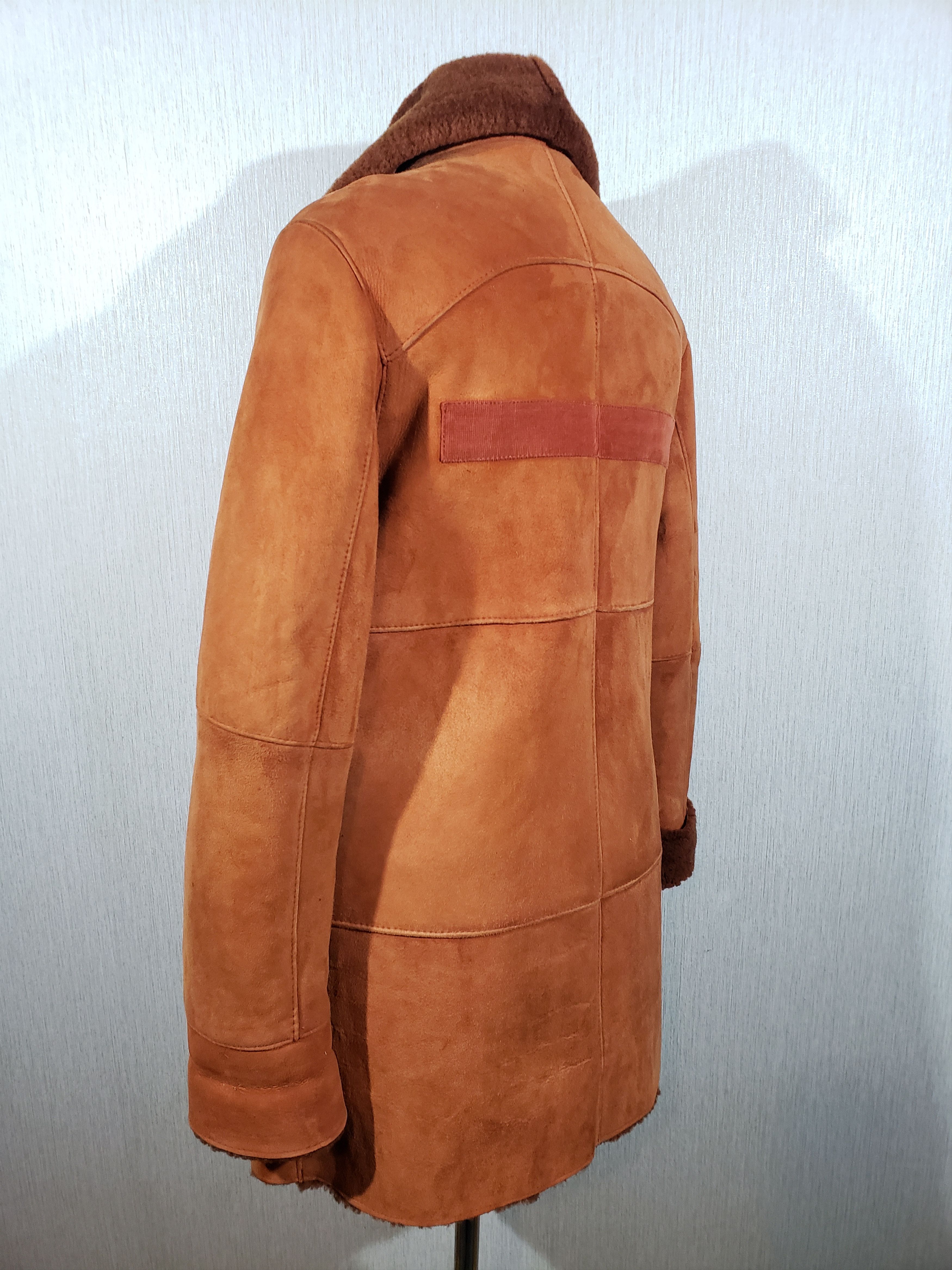 Other Wonderful women's warm sheepskin coat. Size L / US 10 / IT 46 - 5 Thumbnail