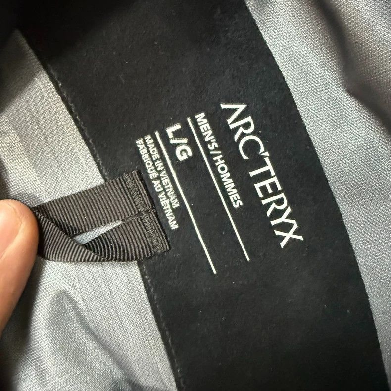 Arc'teryx Arcteryx Beta Jacket New Men's Hard Shell Size US L / EU 52-54 / 3 - 3 Thumbnail