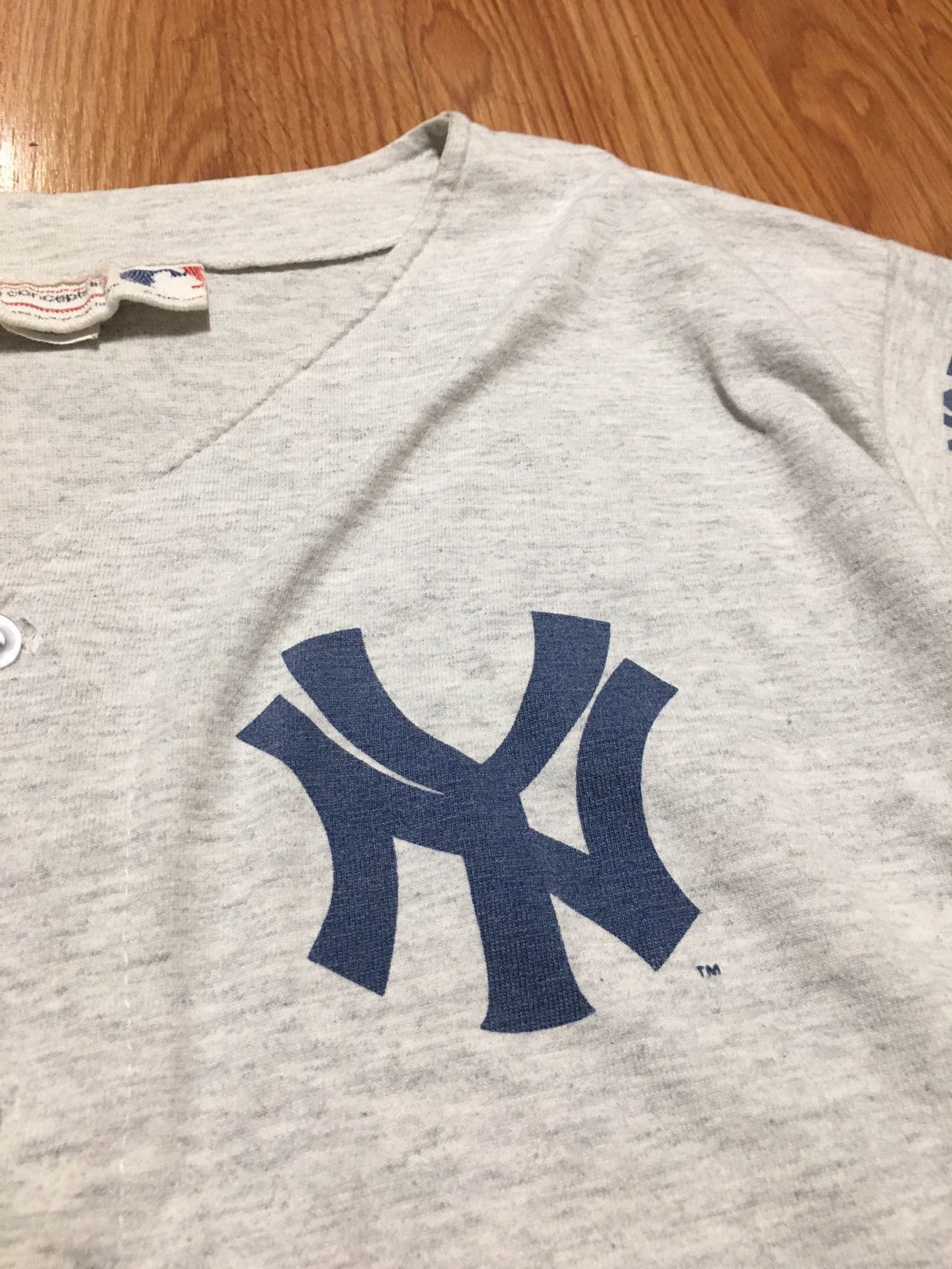Cooperstown Collection × New York Yankees × Vintage Vintage 90s Cooperstown Collection NY Yankees Mens T-Shirt M Size US M / EU 48-50 / 2 - 3 Thumbnail