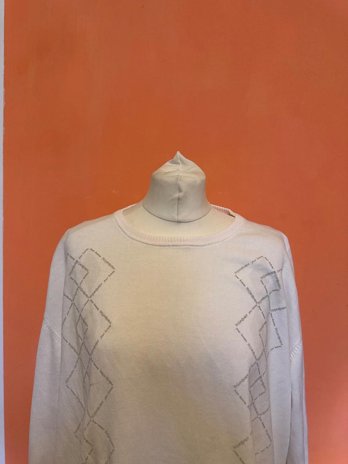 Yves Saint Laurent yves saint laurent sweater white sz L Size L / US 10 / IT 46 - 4 Thumbnail
