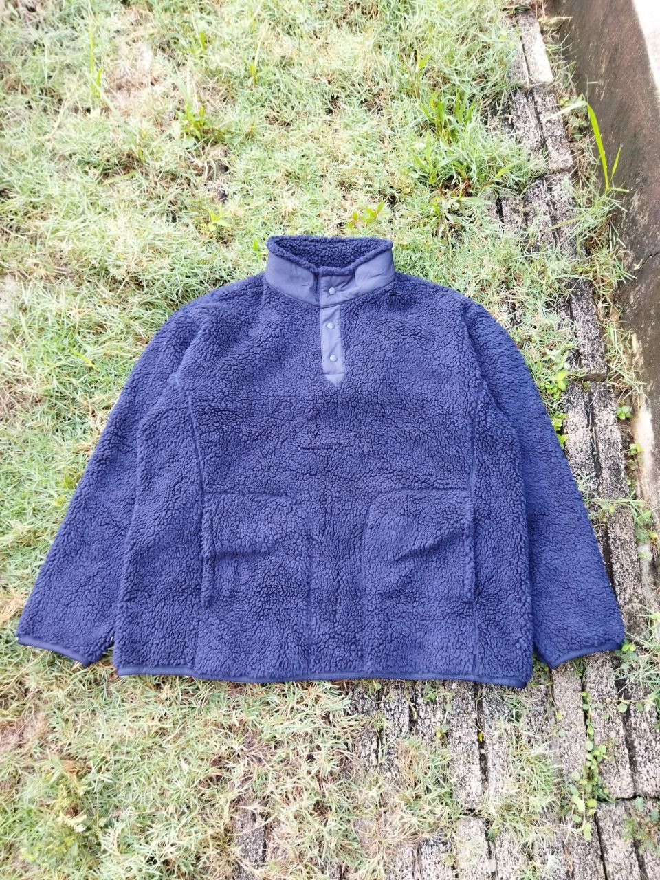Uniqlo × White Mountaineering Uniqlo X White Mountaineering Fleece Jacket - Size L Size US L / EU 52-54 / 3 - 2 Thumbnail