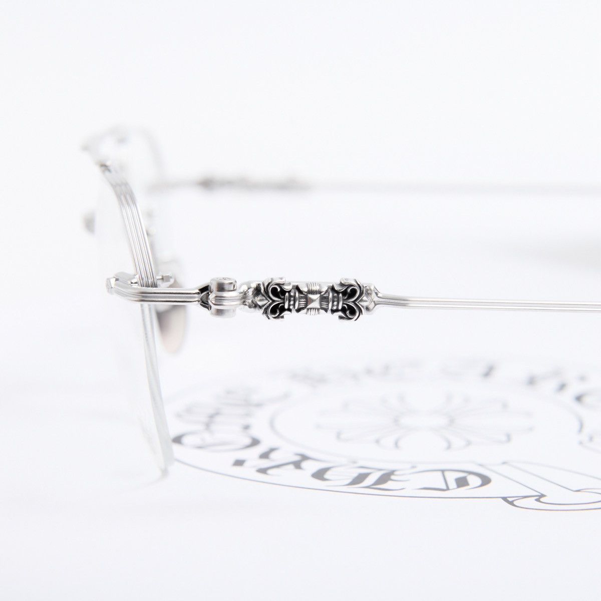 Chrome Hearts CHROME HEARTS FLUID BRUSHED SILVER GLASSES Size ONE SIZE - 3 Thumbnail