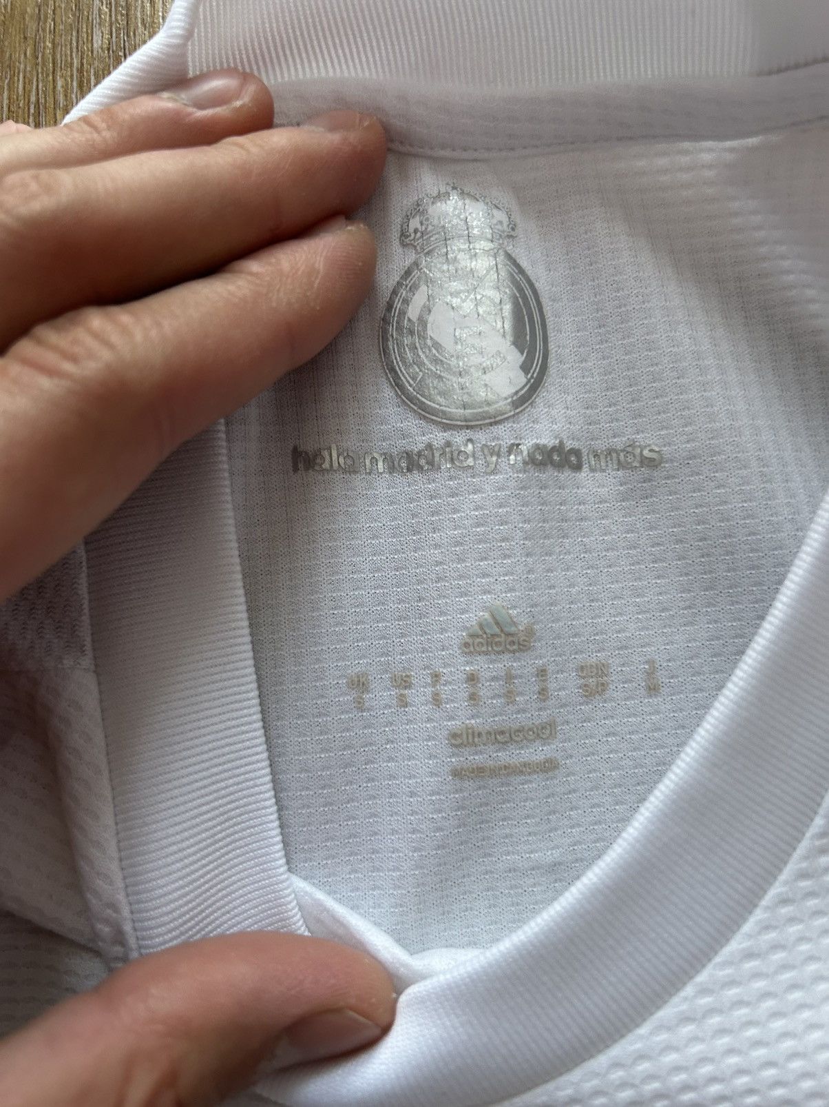 Adidas Real Madrid 2015 2016 home shirt jersey kit football soccer Size US S / EU 44-46 / 1 - 10 Thumbnail