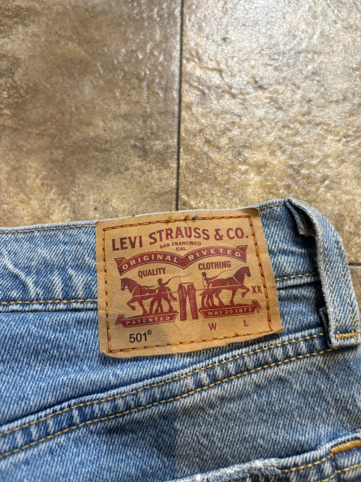 Levi's Vintage Levi’s 501 button jeans Size US 28 / EU 44 - 7 Thumbnail