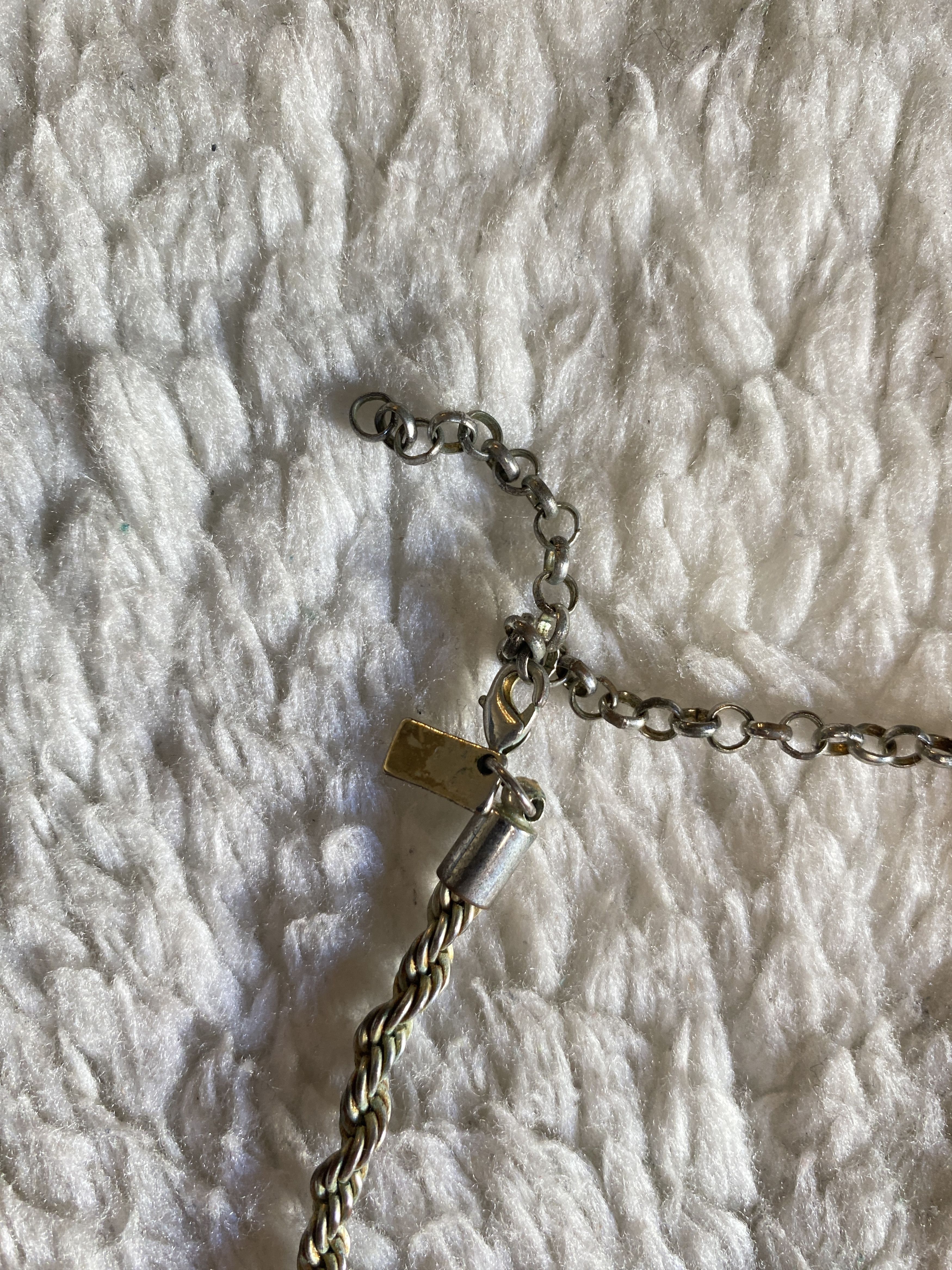 Other Lot of 5 Gold Tone Necklaces - Chain Pendant Choker Bundle Size ONE SIZE - 13 Thumbnail