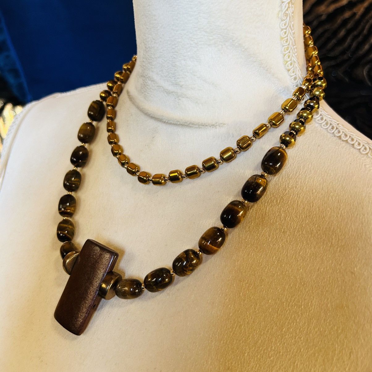 Handmade Handcrafted double strand oil slick di-cut glass necklace Size ONE SIZE - 3 Thumbnail