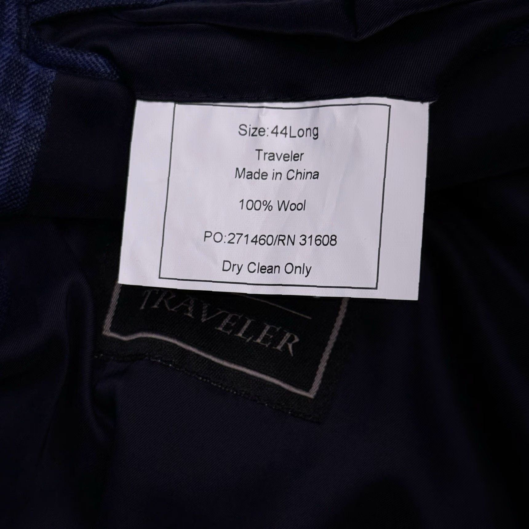 Jos. A. Bank Jos A Bank Traveler Suit Jacket 44 Long Navy Plaid Wool Blazer Wool Blazer Men Regular Long Notch Classic Two-Button Double-Vented Formal Business Size 44R - 7 Thumbnail