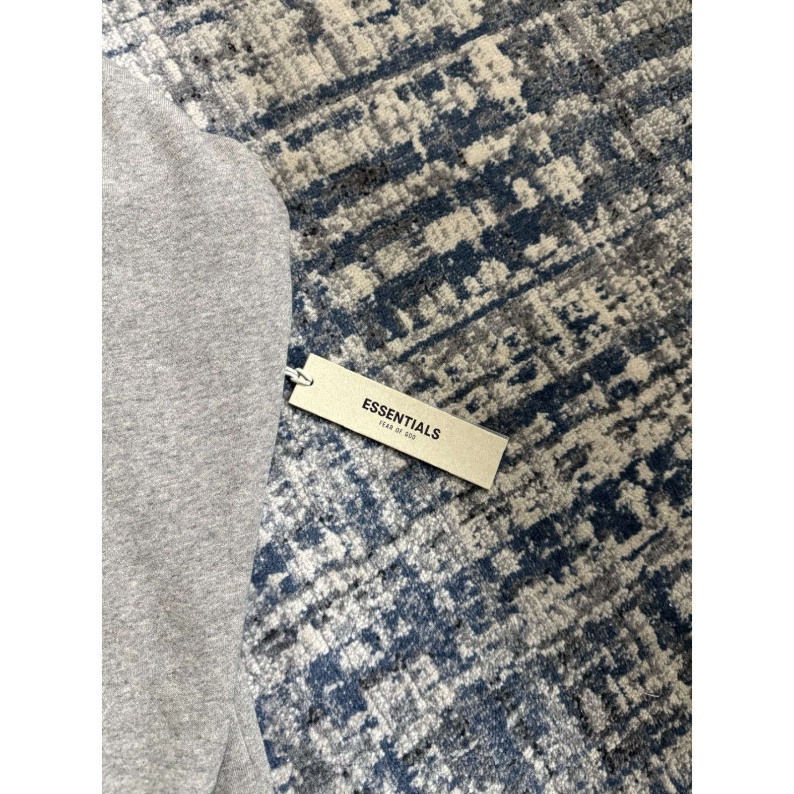 Essentials VINTAGE Fear Of God Essentials Hoodie FW22 Dark Oatmeal L Gray Logo Pullover Hooded Oversized Regular Men NWT Size US L / EU 52-54 / 3 - 6 Thumbnail