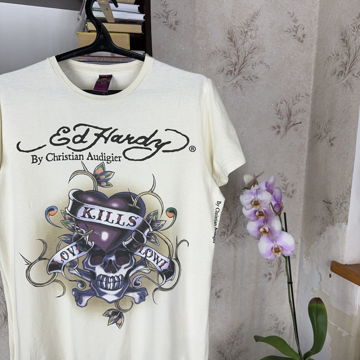 Christian Audigier × Ed Hardy × Vintage Vintage Ed Hardy T shirt by Chirstian Audiger Beige Love Kil Size US M / EU 48-50 / 2 - 13 Thumbnail