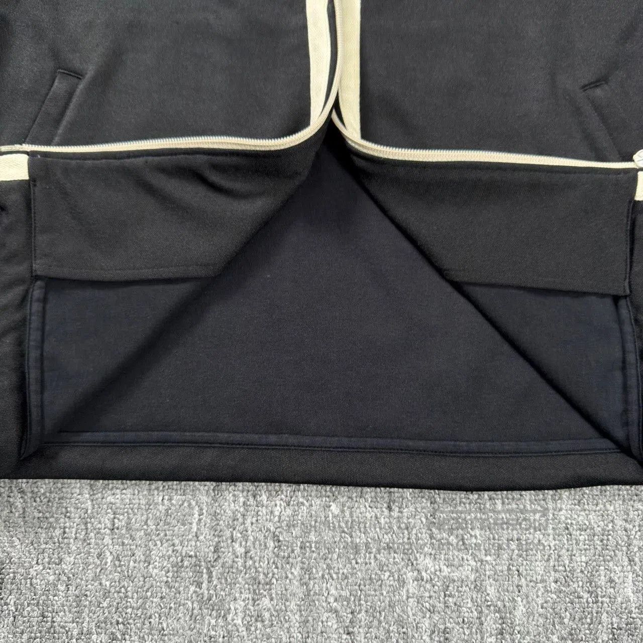 Gucci Gucci 3M Reflective Logo Jacket. Size US S / EU 44-46 / 1 - 5 Thumbnail