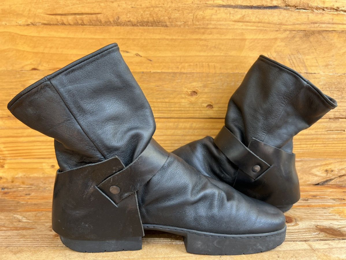 Trippen Trippen Rectangle Men’s Black leather Buckle Boots Size US 10 / IT 40 - 9 Thumbnail
