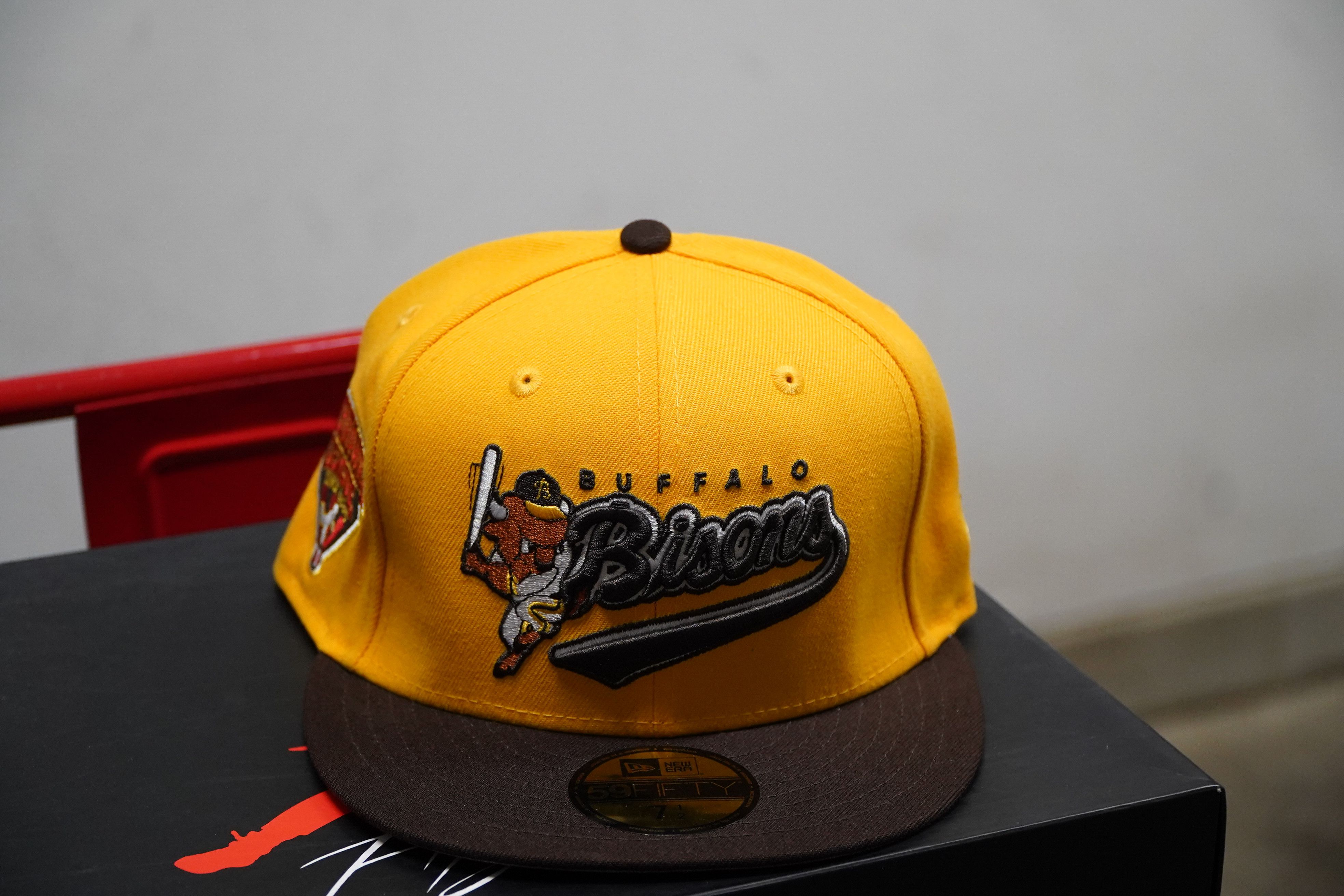 New Era Buffalo Bisons New Era - 7 1/2 Size ONE SIZE - 1 Thumbnail