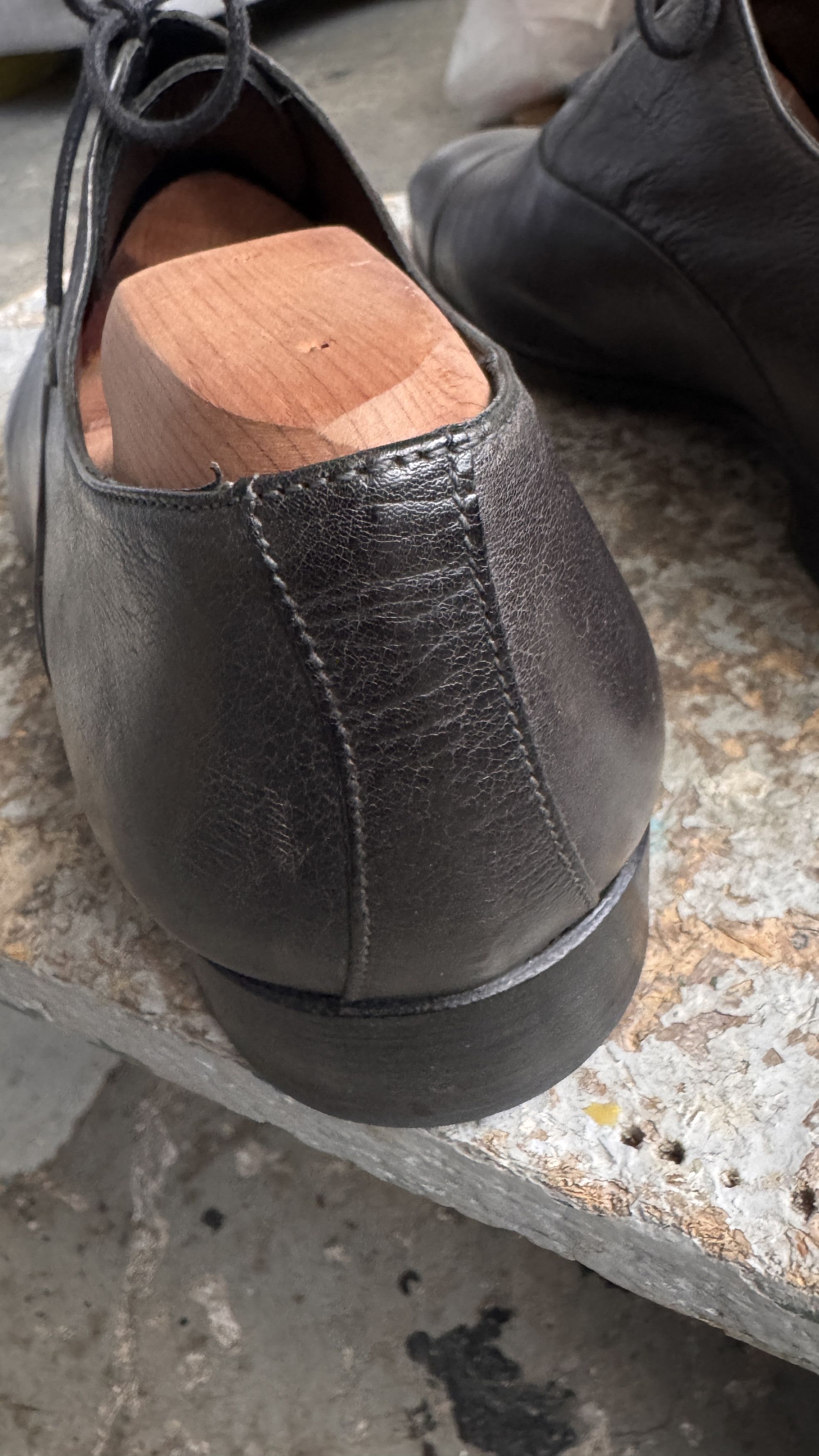 Pierre Hardy aa . KANGAROO OXFORDS . 28 CM . DARK GREY . MADE IN ITALY Size US 9.5 / EU 42-43 - 10 Thumbnail