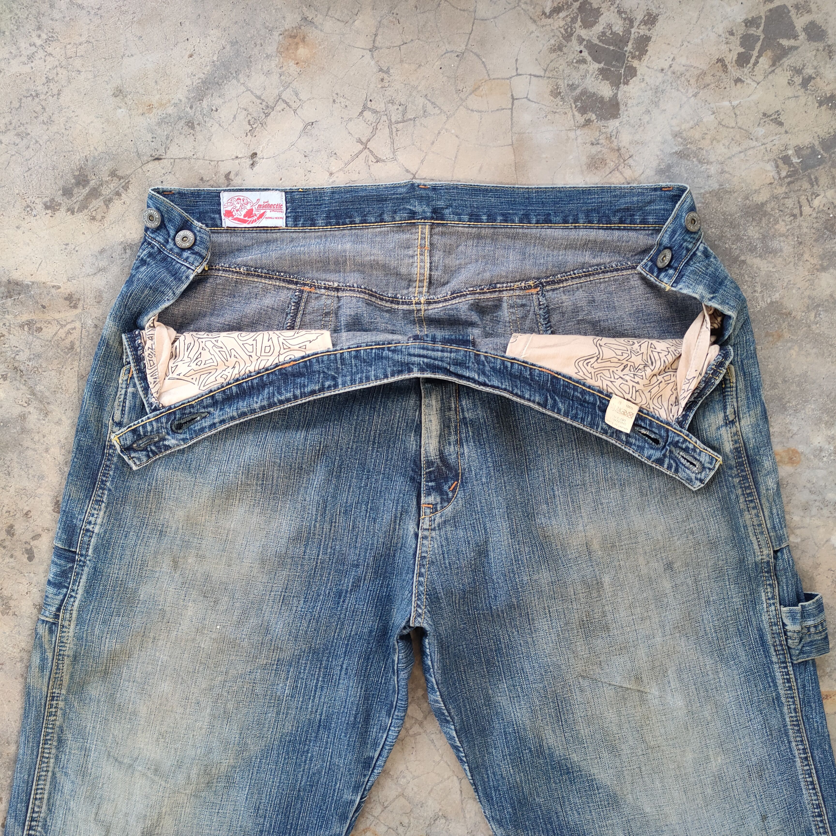 Japanese Brand W38 HECTIC VINTAGE RIPPED FADED JEANS PANTS Size US 38 / EU 54 - 5 Thumbnail