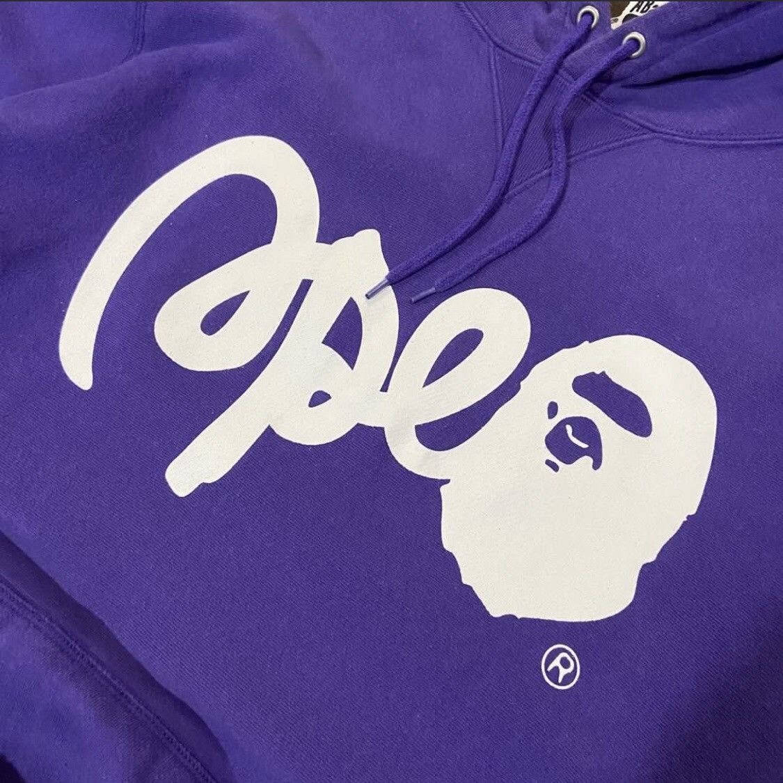 Bape OG Bape Graffiti Ape Hoodie XL Size US XL / EU 56 / 4 - 2 Thumbnail