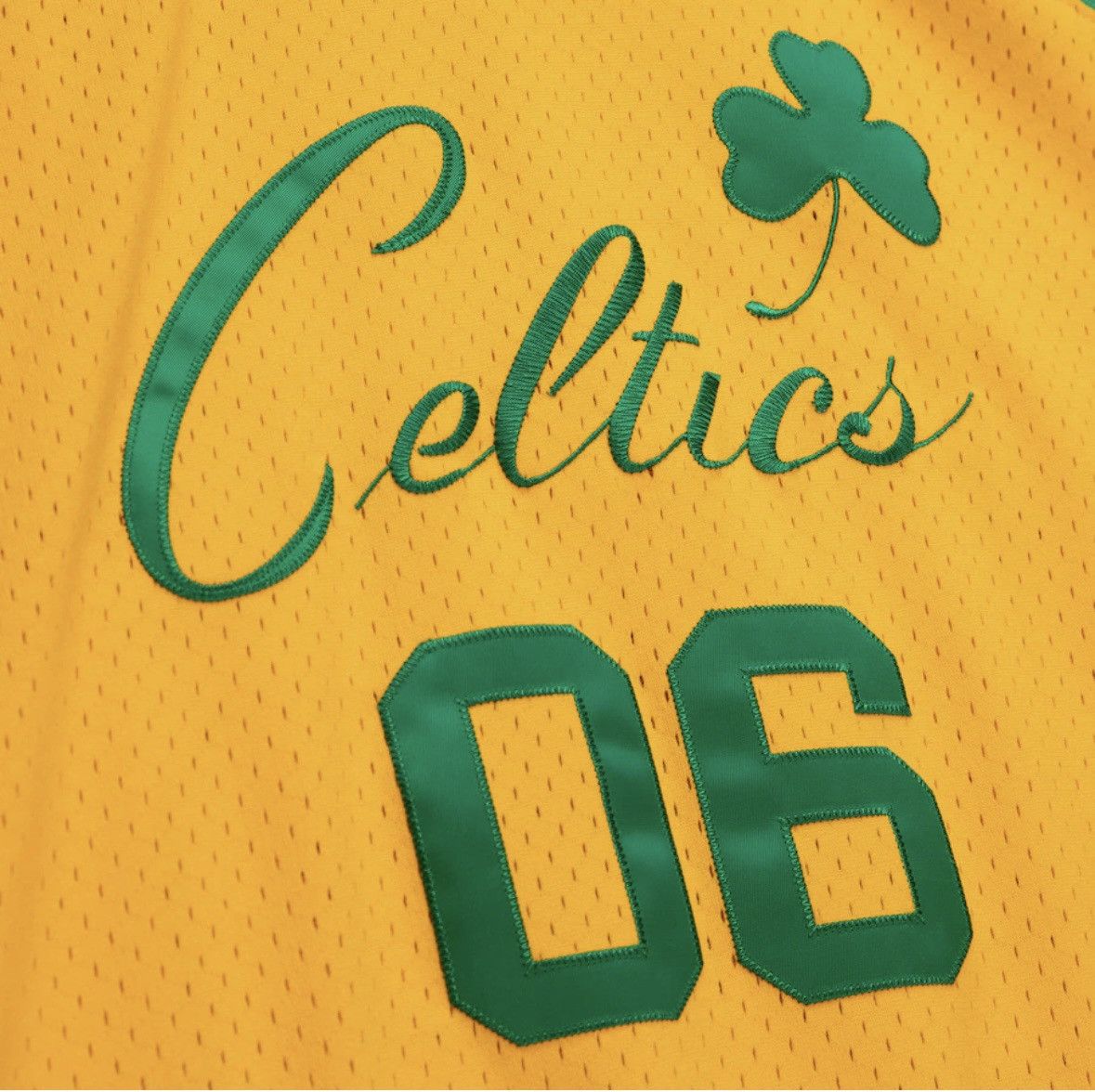 Mitchell & Ness Mitchell & Ness Celtics Gold My Towns Bodega Jersey Size M Size US M / EU 48-50 / 2 - 3 Thumbnail