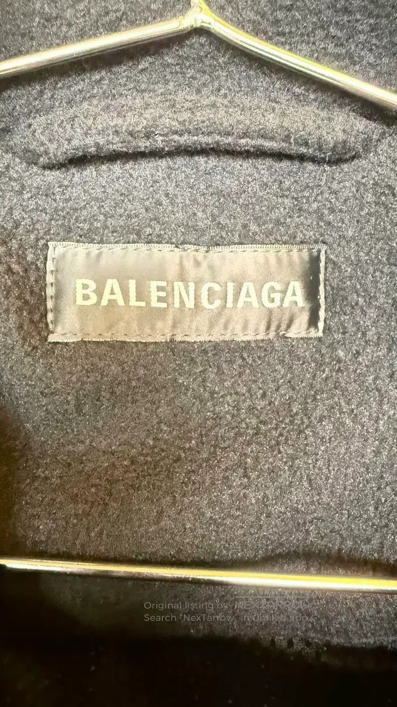 Balenciaga Balenciaga Logo print solid color stand collar long sleeve Size US S / EU 44-46 / 1 - 3 Thumbnail