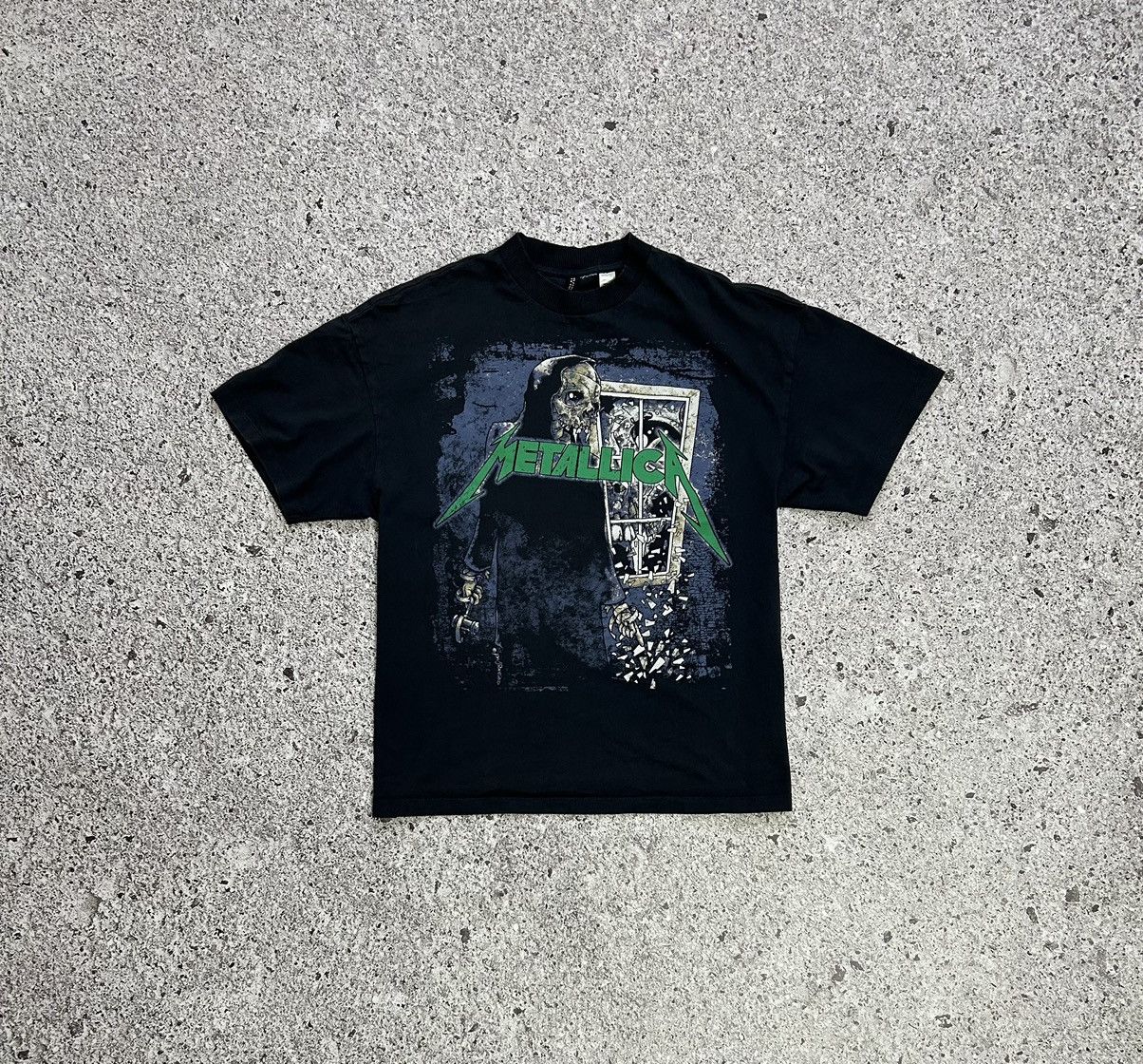 Band Tees × Metallica Vintage Design Style Art Metallica 2021 Band Rock T-Shirt Size US XL / EU 56 / 4 - 2 Thumbnail