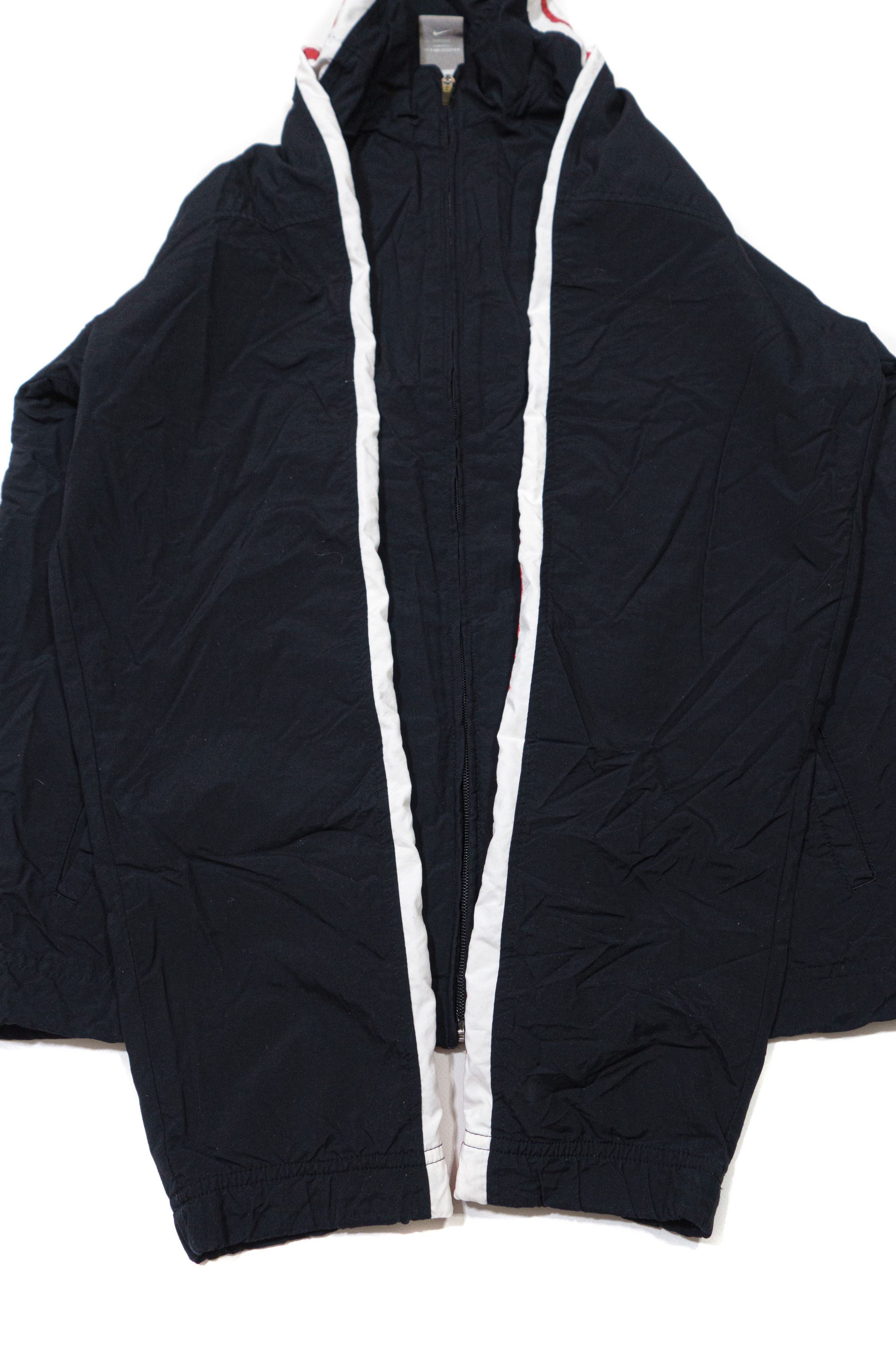 Nike 90S Swoosh Logo Nylon Jacket Size US XL / EU 56 / 4 - 5 Thumbnail