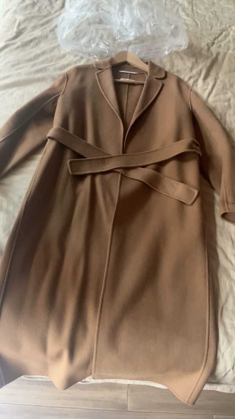 Max Mara Max Mara Camel belted wool coat Size XS / US 0-2 / IT 36-38 - 1 Thumbnail