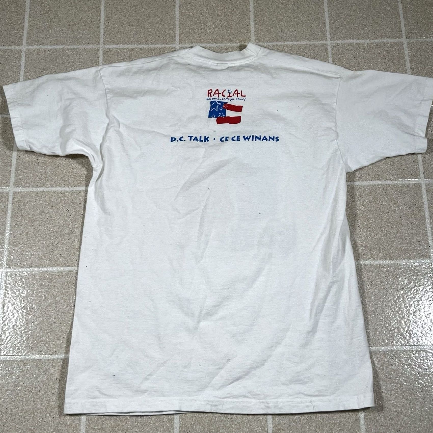 Fruit Of The Loom VINTAGE 90s Fruit of the Loom T-Shirt Shirt White Regular Size L Mens Boys? Size US L / EU 52-54 / 3 - 4 Thumbnail