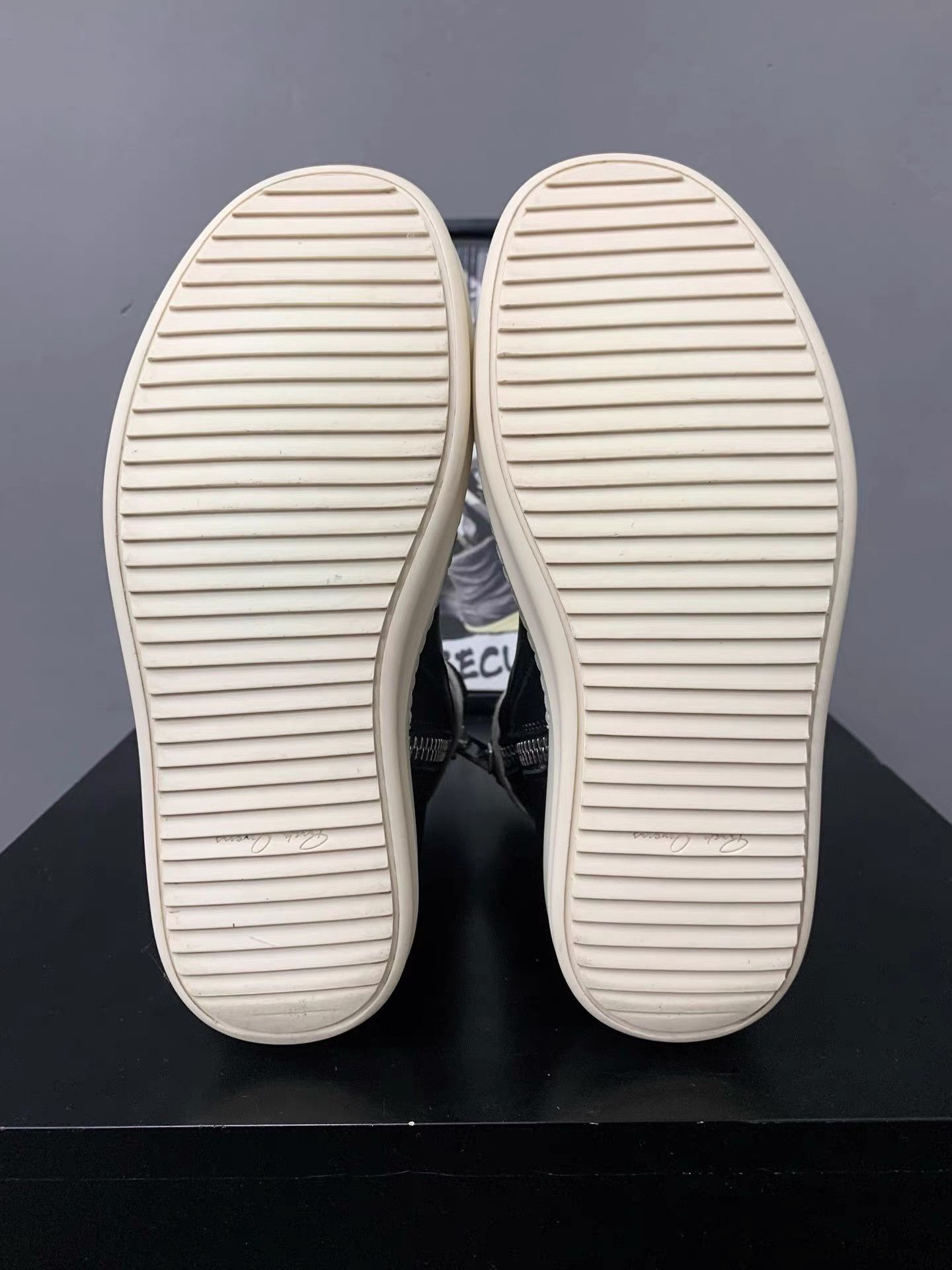 Rick Owens Rick Owens Mainline Sole Leather Inverted Triangle K34 Size US 6 / IT 36 - 8 Thumbnail