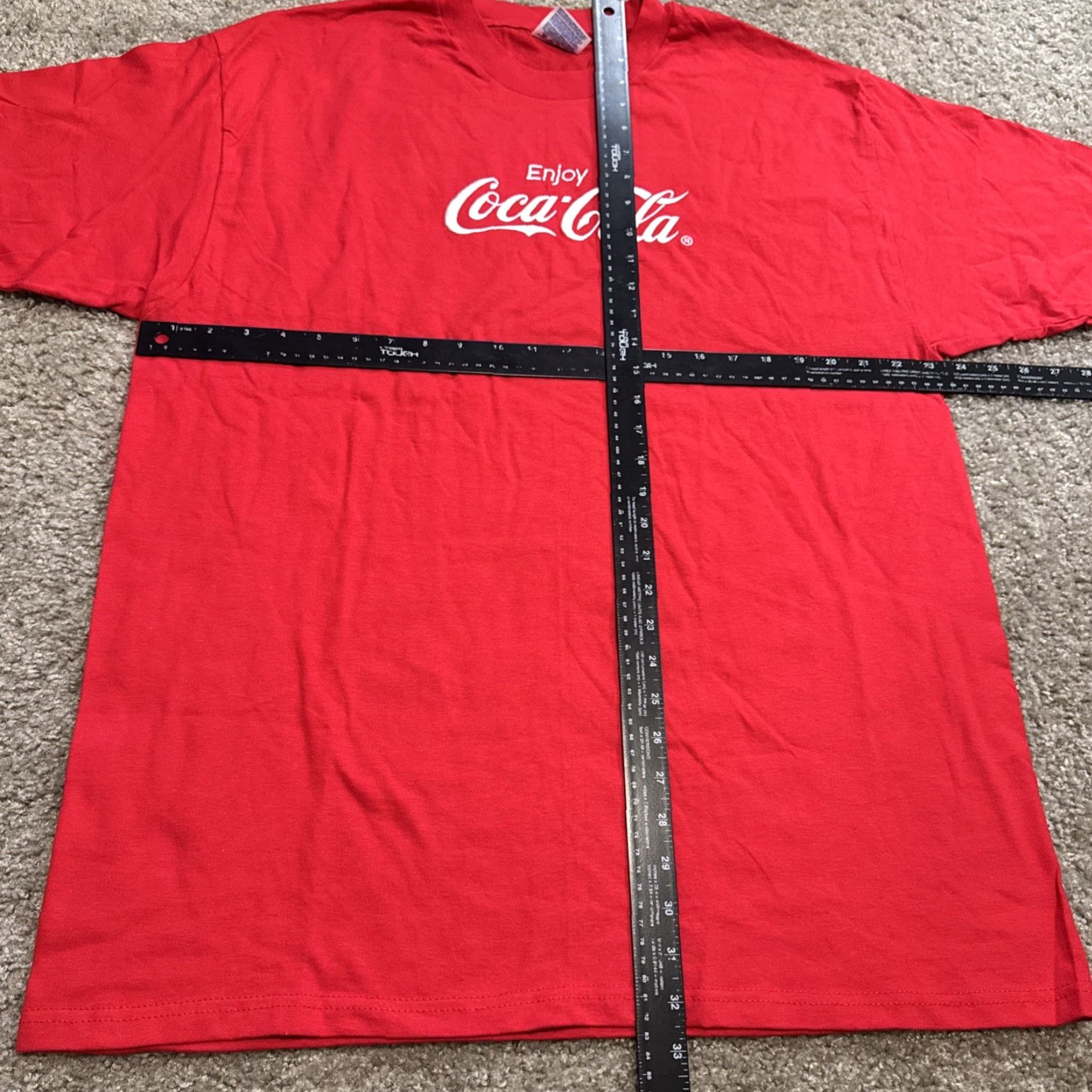 Vintage VINTAGE Coca-Cola Embroidered Logo T-Shirt XL Mens 90s Red White Embroidered Logo T-Shirt Size US XL / EU 56 / 4 - 4 Thumbnail