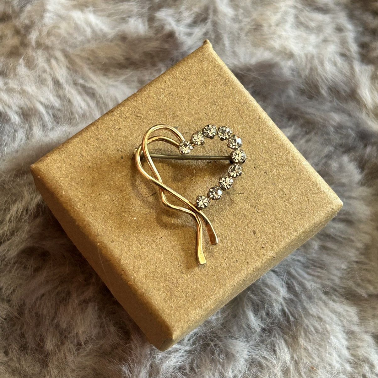 Vintage Vintage Krementz 14k gold filled clear stone heart brooch Size ONE SIZE - 5 Thumbnail