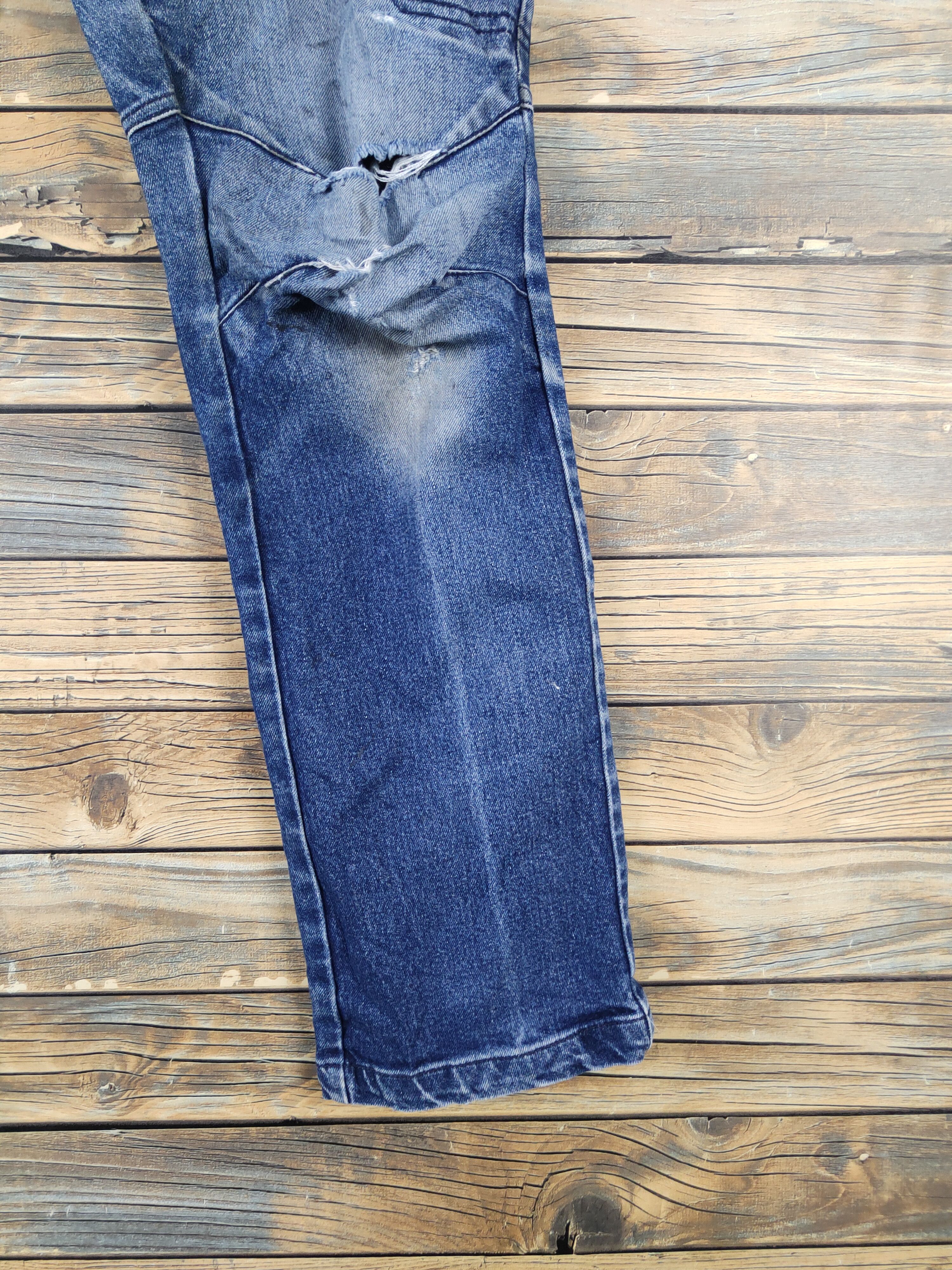 Japanese Brand FieldCore Dark Blue Distressed Ripped denim Jeans #W1960 Size US 32 / EU 48 - 6 Thumbnail
