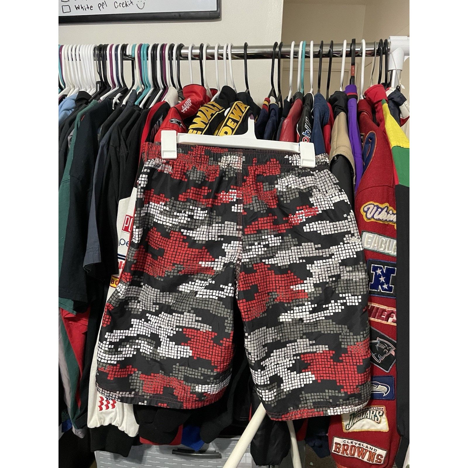 Nike Size XL- NIKE Men's Red Multi Color Camo Swim Board Shorts Size US 43 - 2 Thumbnail