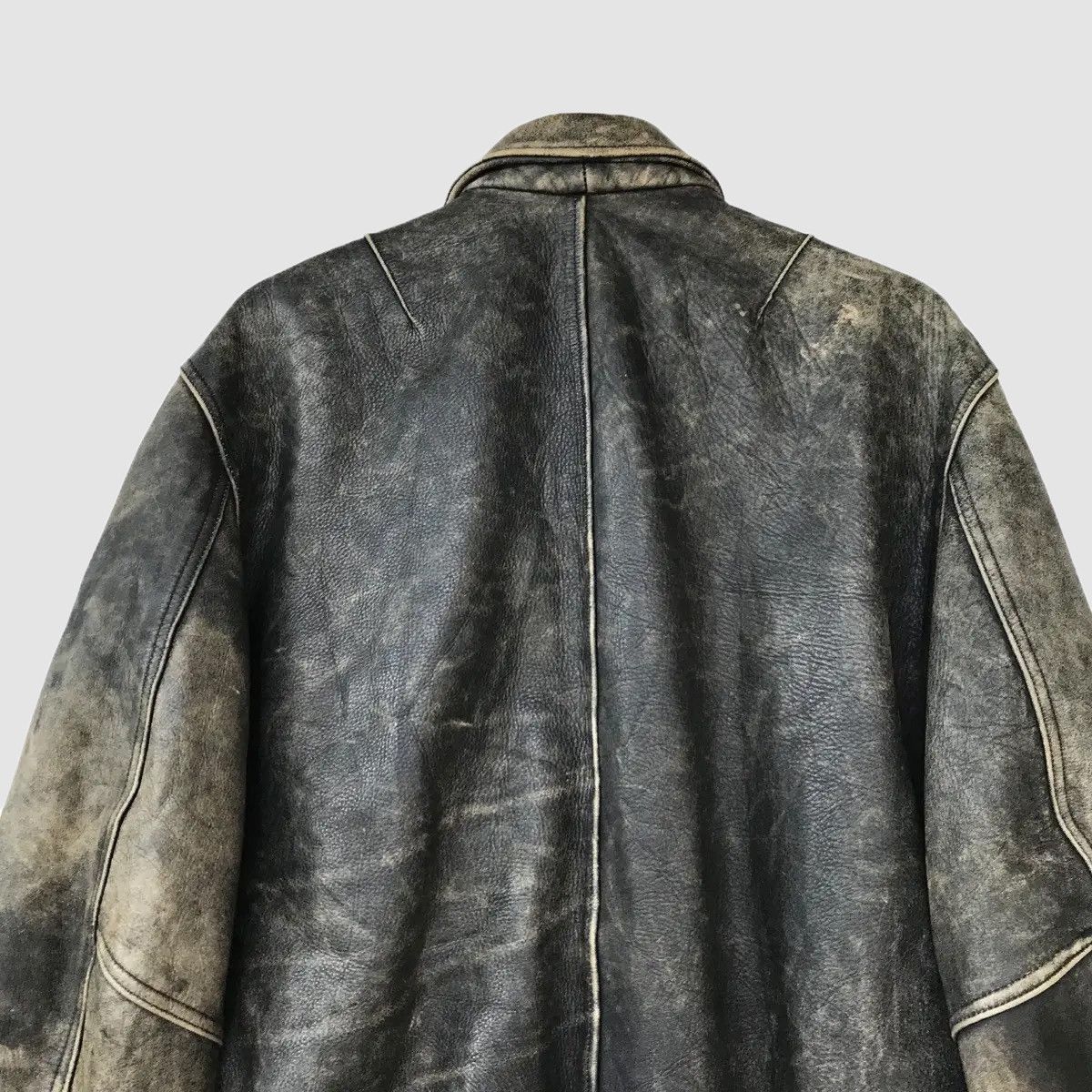 Vintage Vintage Distressed Leather Bomber Jacket STREETWEAR Size US XL / EU 56 / 4 - 4 Thumbnail