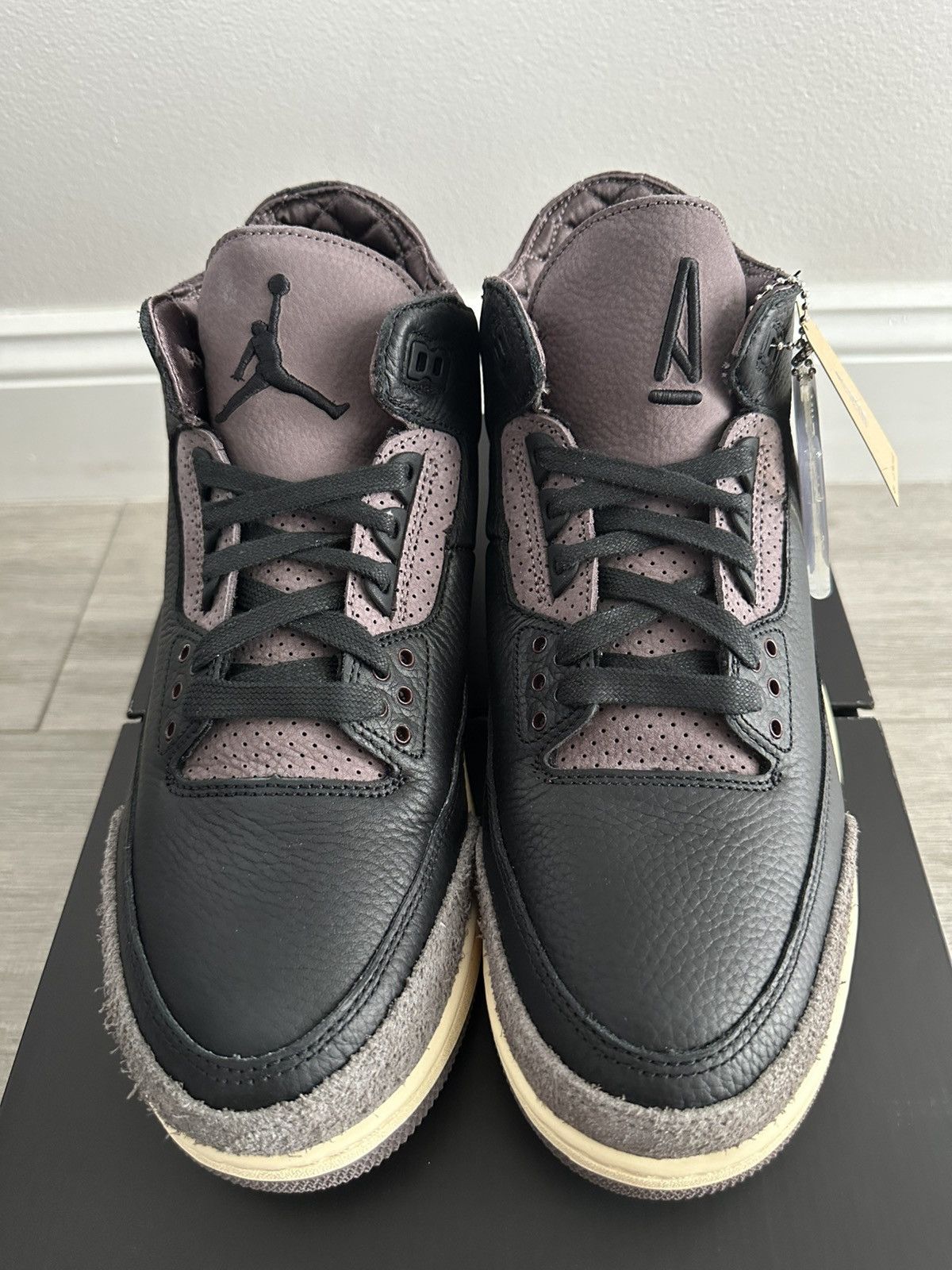 A Ma Maniere × Jordan Brand A Ma Maniere Jordan 3 Black Pewter Violet Ore Sz 13.5 W 12 M Size US 12 / EU 45 - 4 Thumbnail