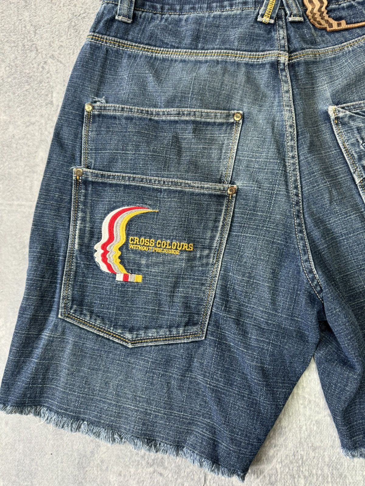 Cross Colours Vintage Cross Colours JNCO Style Shorts Size 34 Size US 34 / EU 50 - 3 Thumbnail