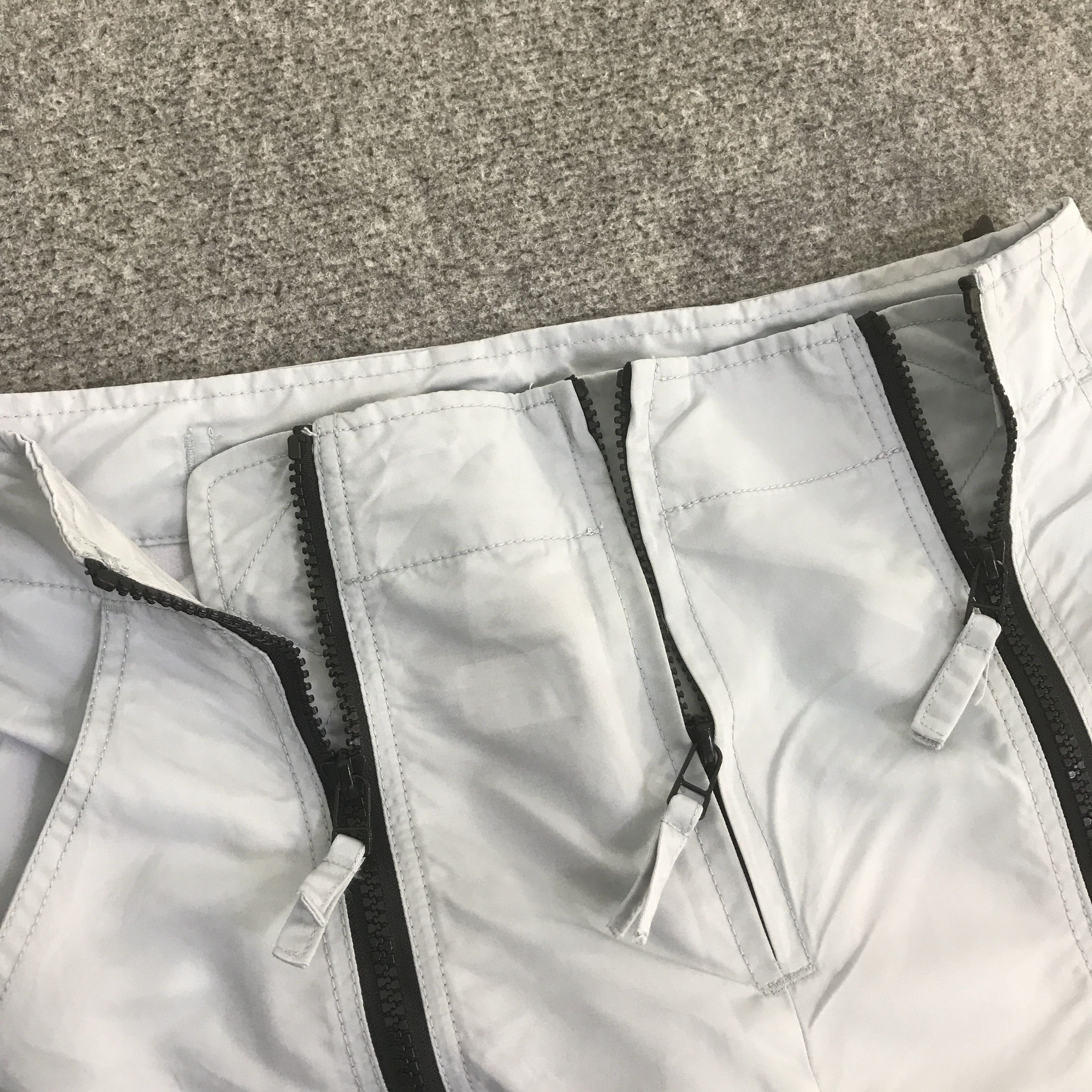 X-Girl X-GIRL SKI DESIGN PANTS FULL ZIP SWEATPANTS K130B2 Size 26" / US 2 / IT 38 - 11 Thumbnail