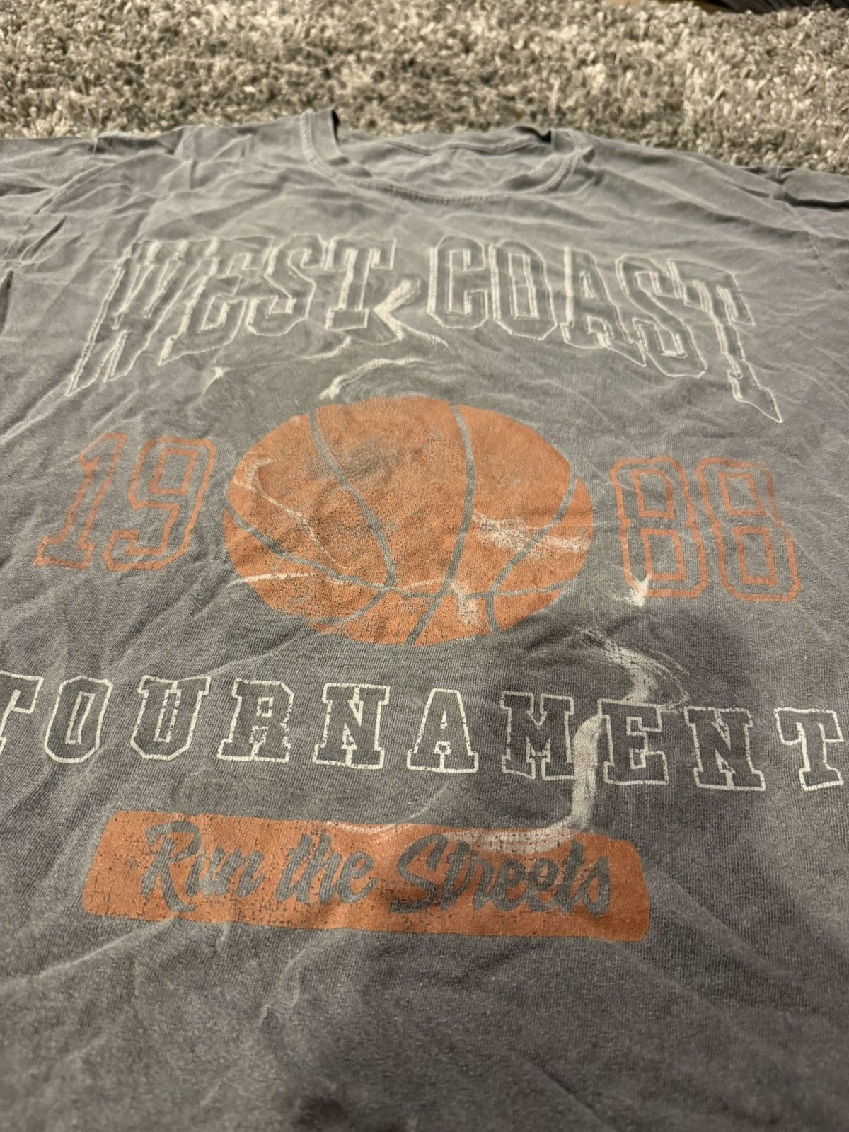 Pacsun Grey and orange vintage basketball tee Size US M / EU 48-50 / 2 - 2 Thumbnail