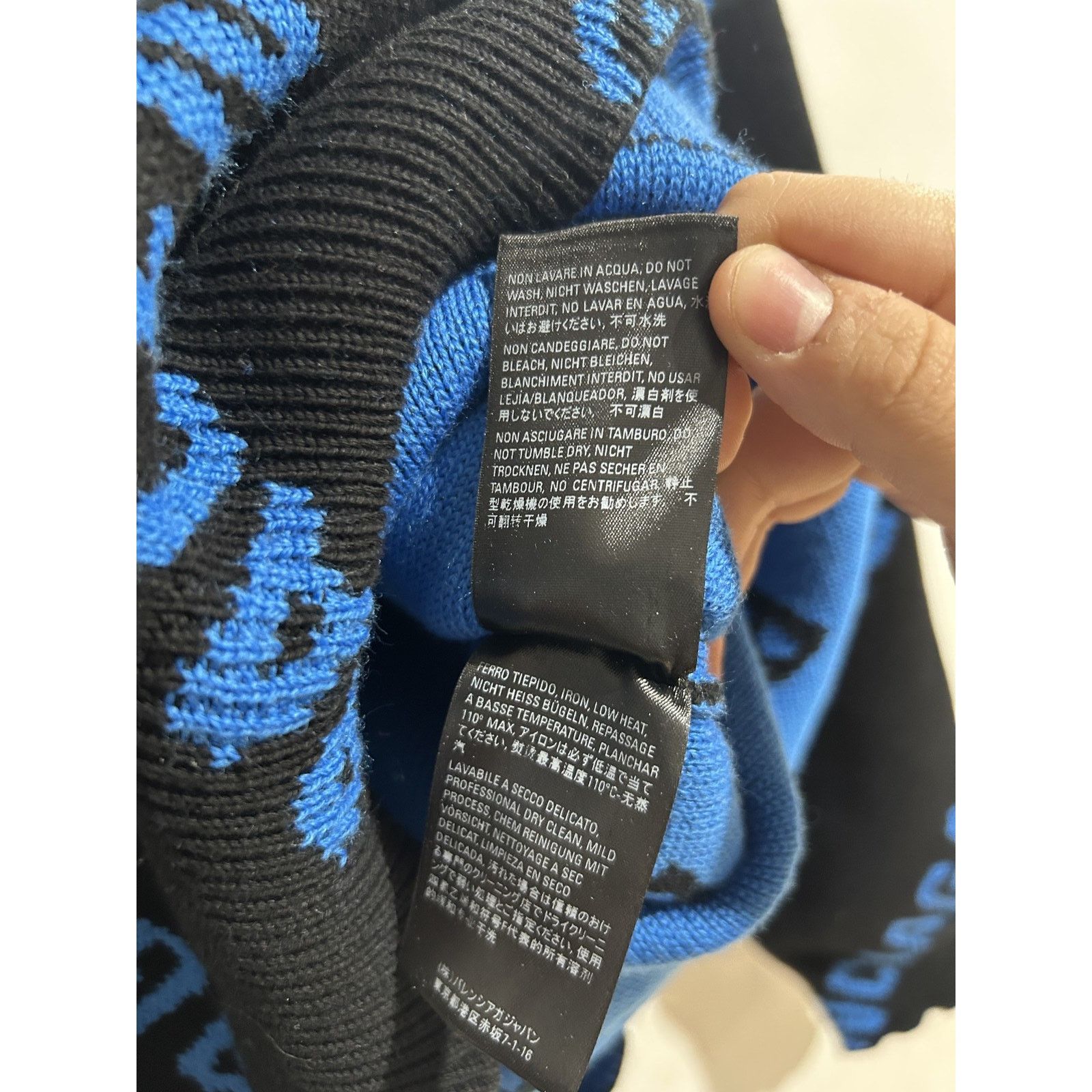 Balenciaga BALENCIAGA BLUE MONOGRAM SWEATER SIZE SMALL PREOWNED Size US S / EU 44-46 / 1 - 5 Thumbnail