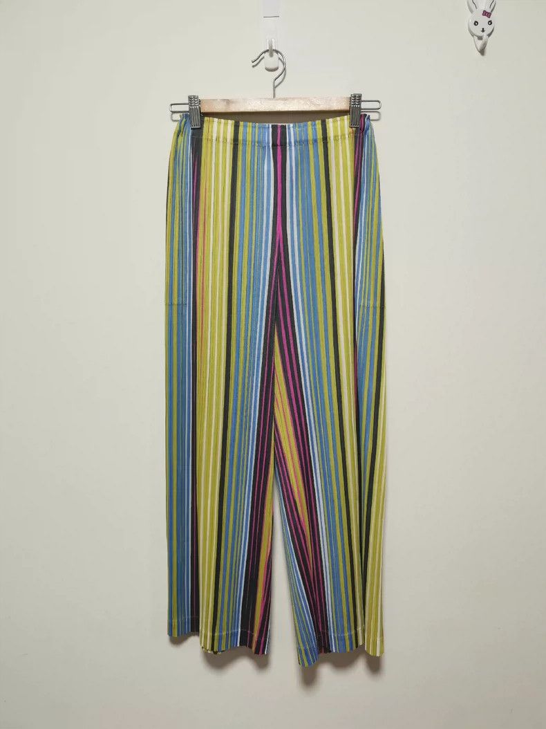 Issey Miyake Issey Miyake size:2 Colorful striped pleated wide-leg pant Size 23" - 1 Thumbnail